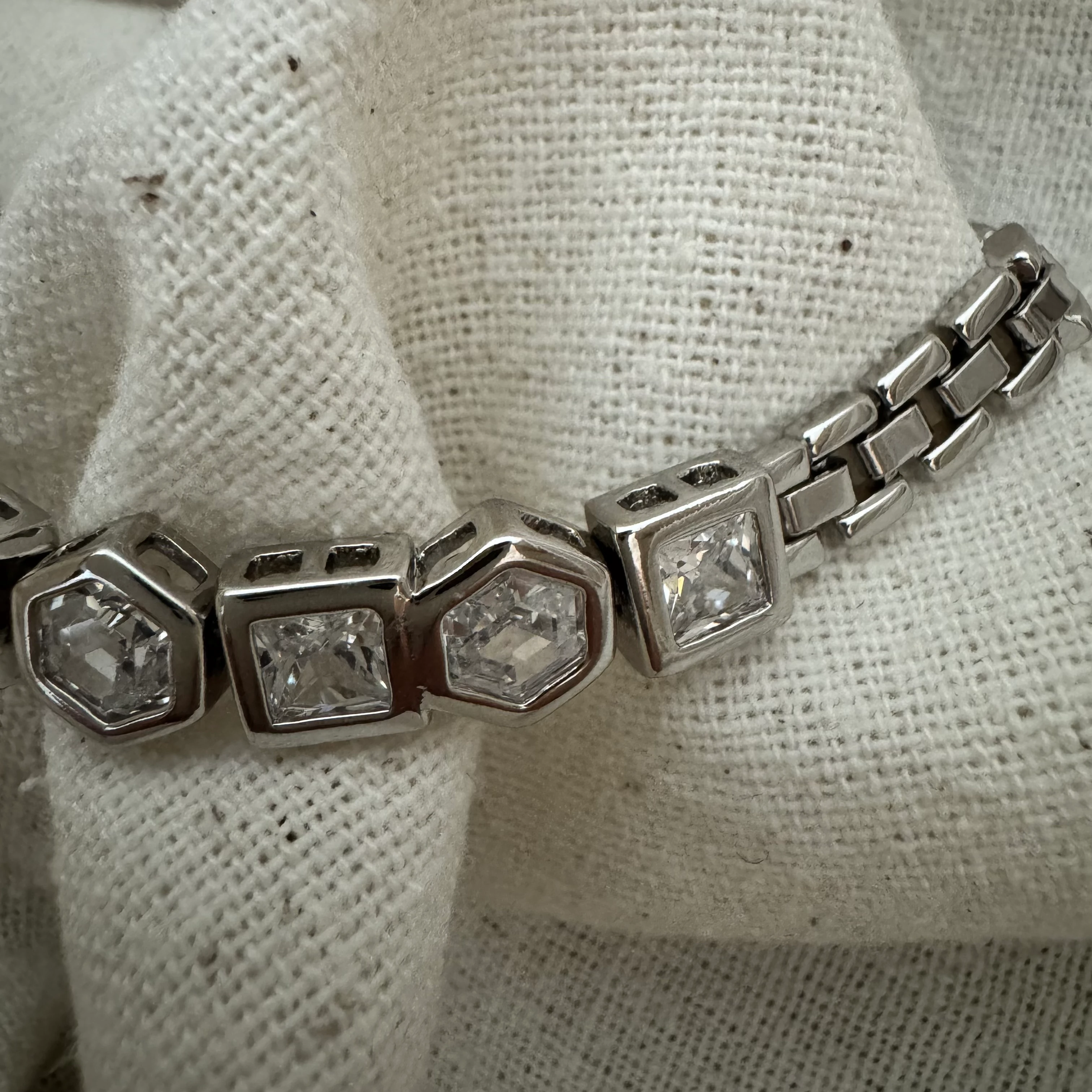 Geometrik Taşlı Bileklik