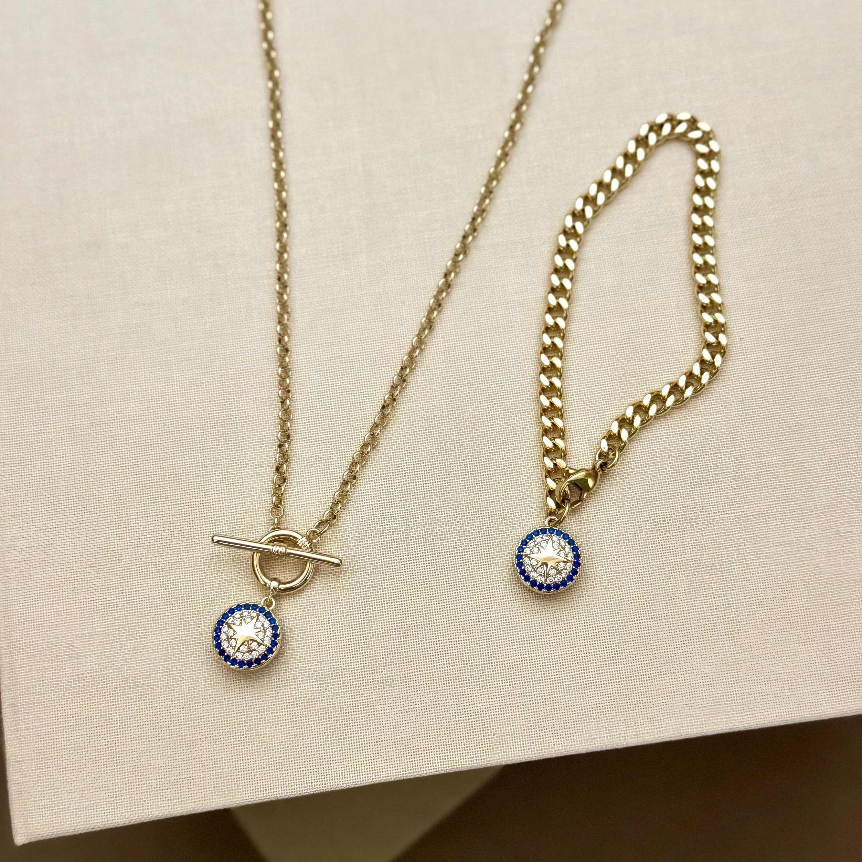 VIP Seri Lacivert Taşlı Charm Set
