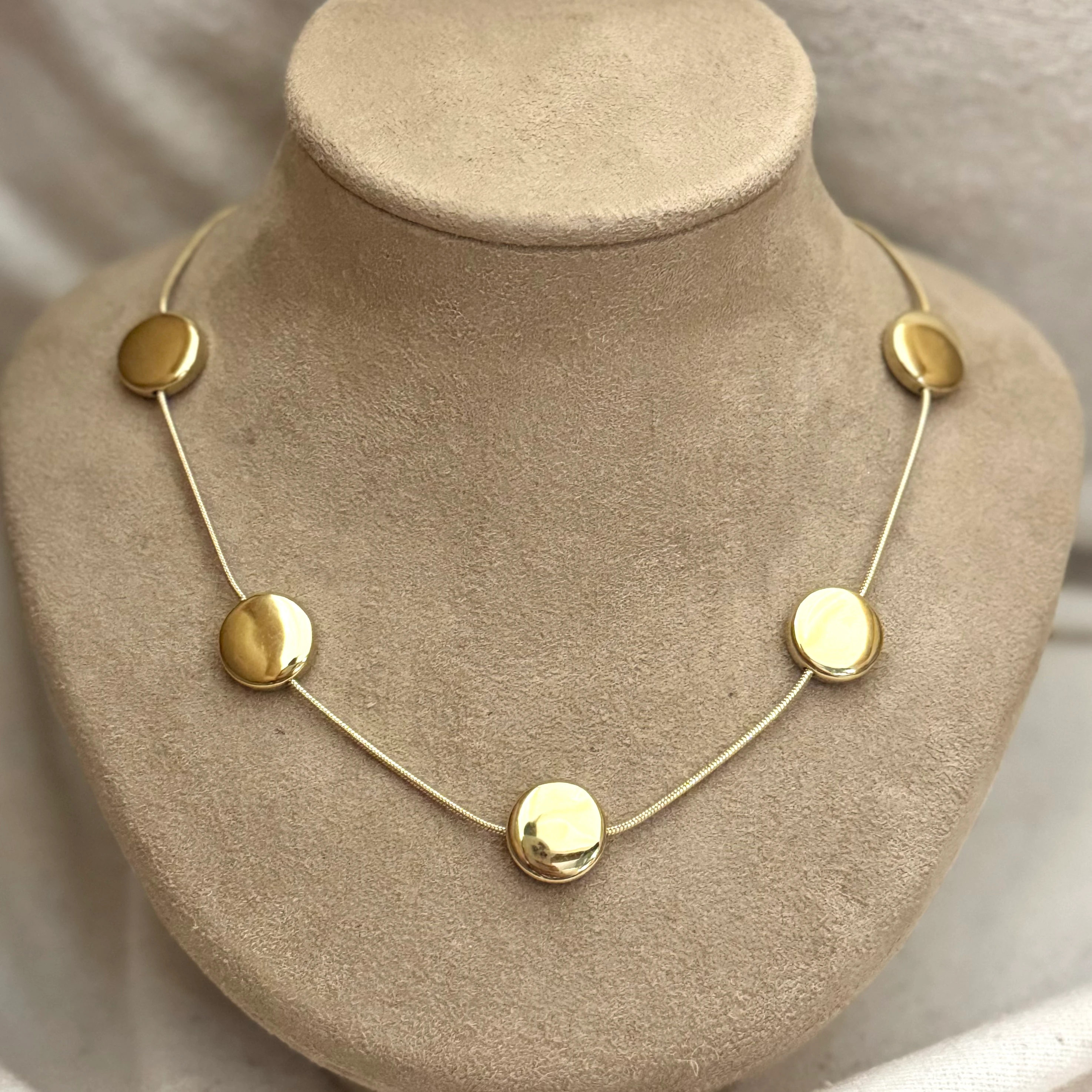 Yuvarlak Ezme Çelik Kolye