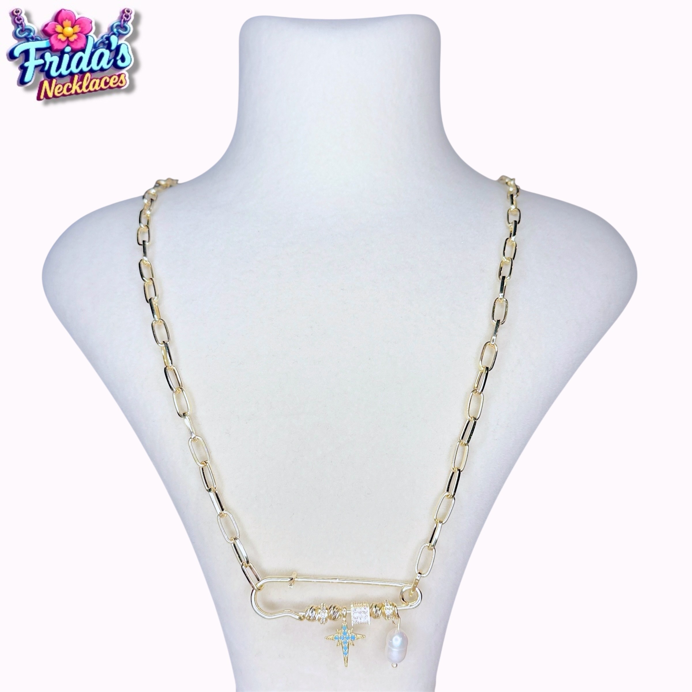 VIP Seri İncili Çengel Charm Kolye