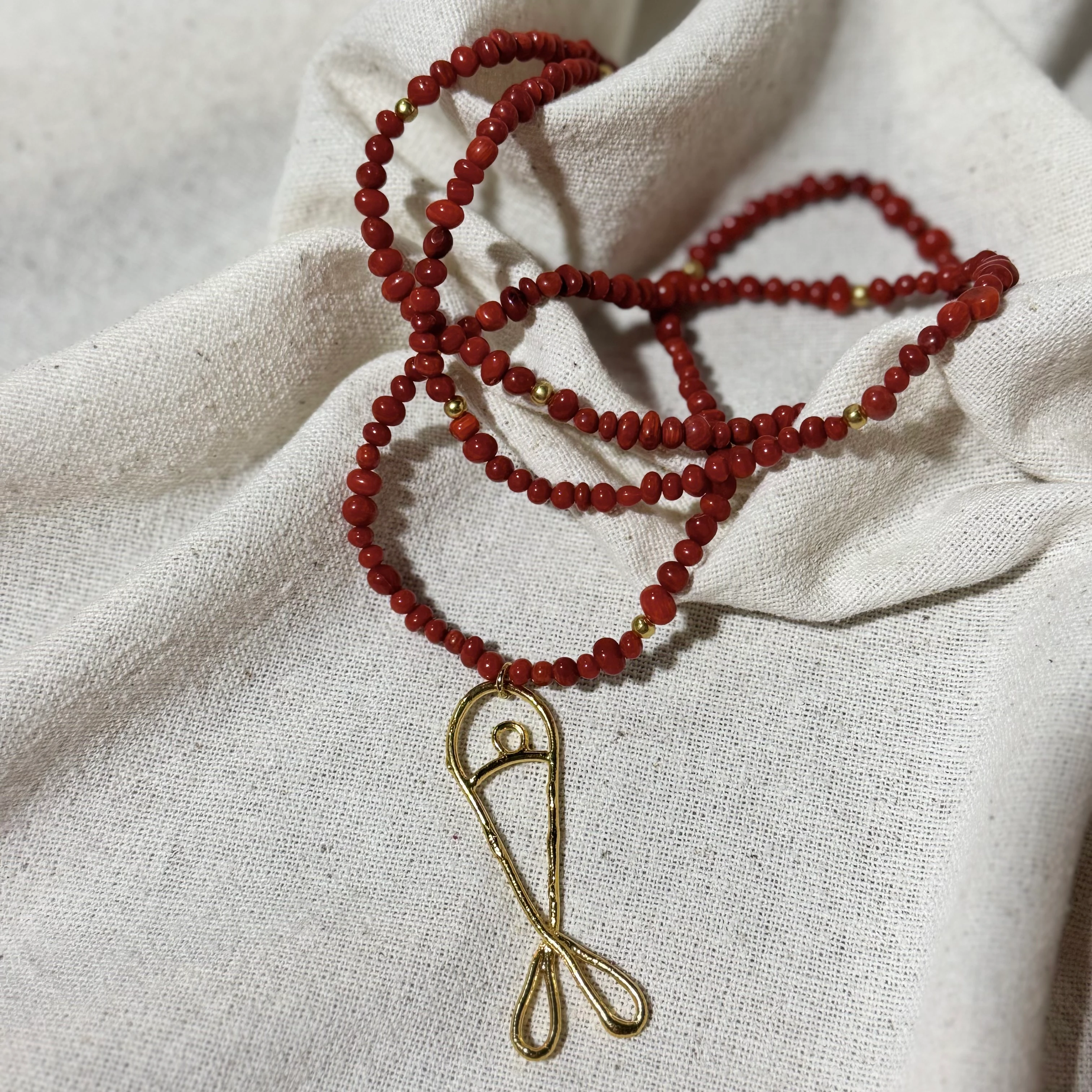 Doğal Mercan Balık Tasarım Kolye