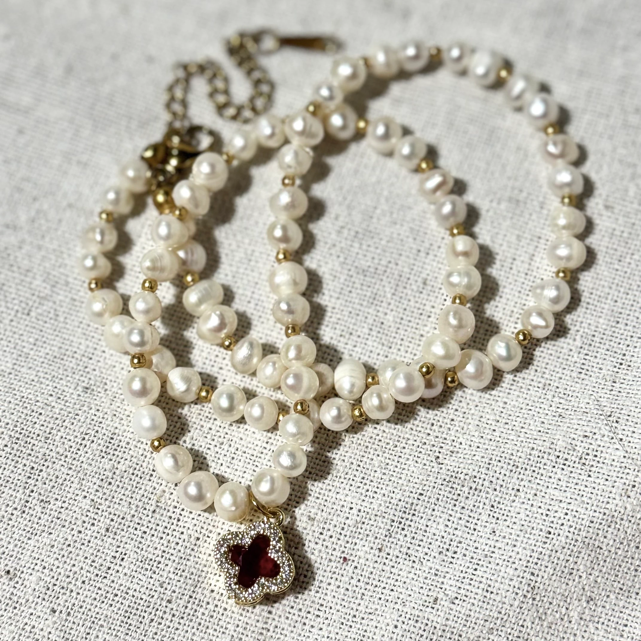 Doğal İnci Bordo Yonca Tasarım Kolye