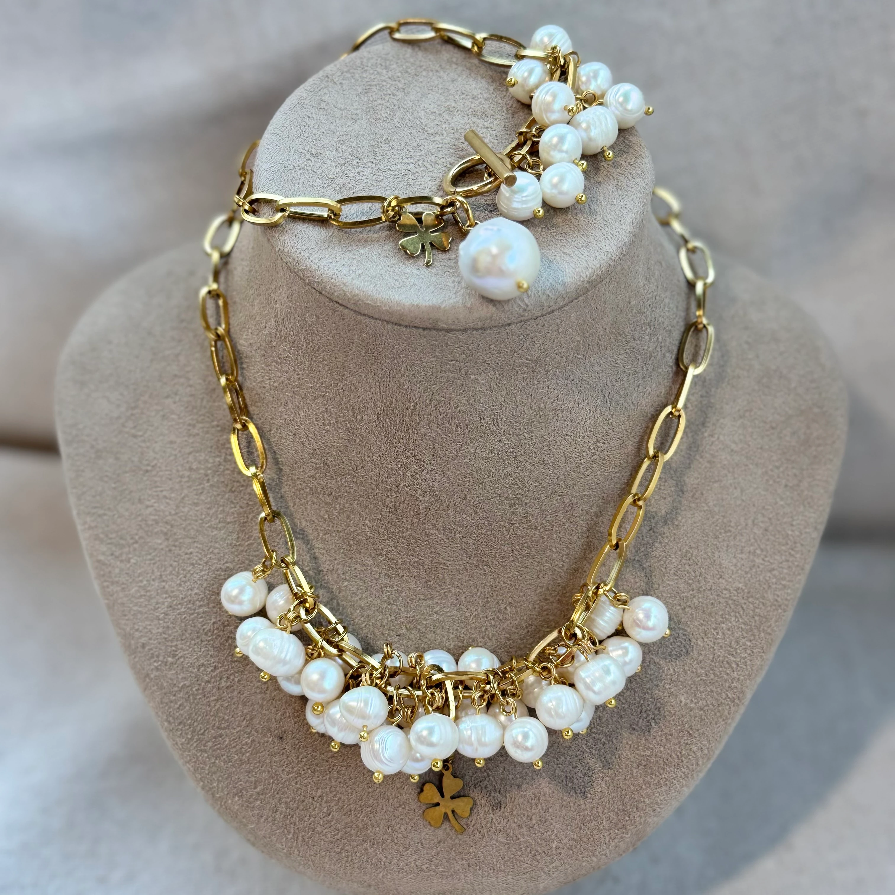 Doğal İnci Çelik Yonca Tasarım Kolye