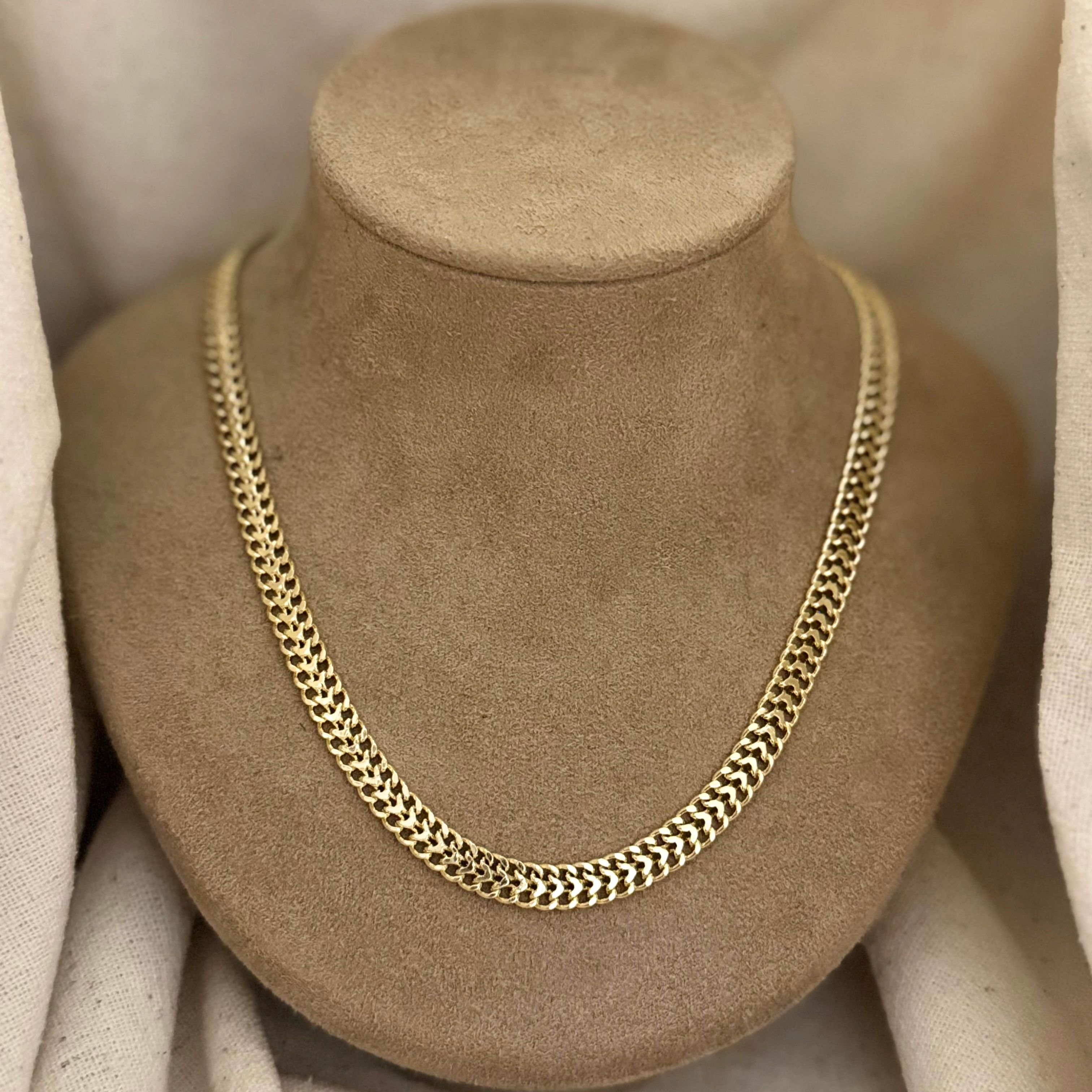 VIP Seri Balıksırtı Zincir Kolye