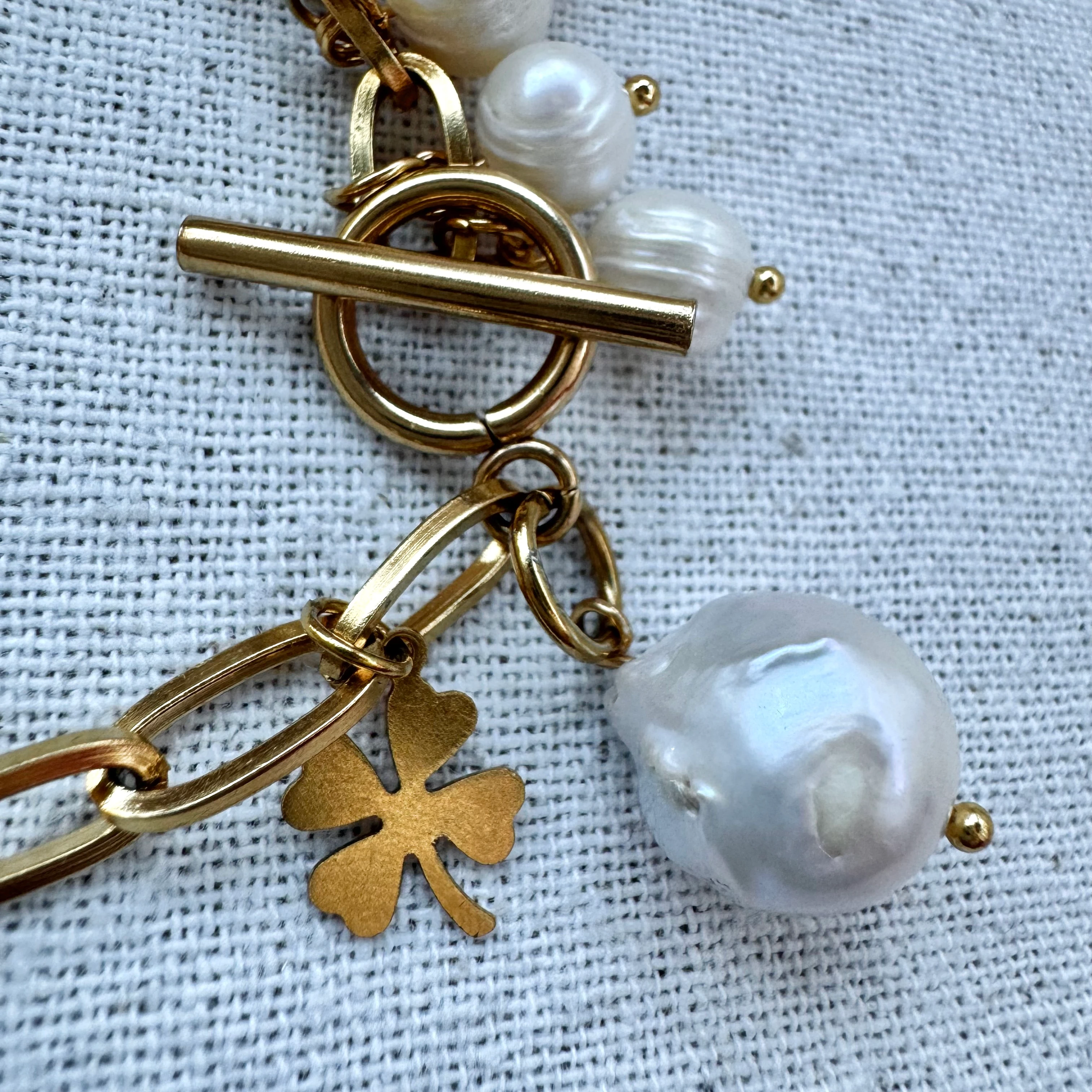 Doğal İnci Çelik Yonca Tasarım Bileklik 