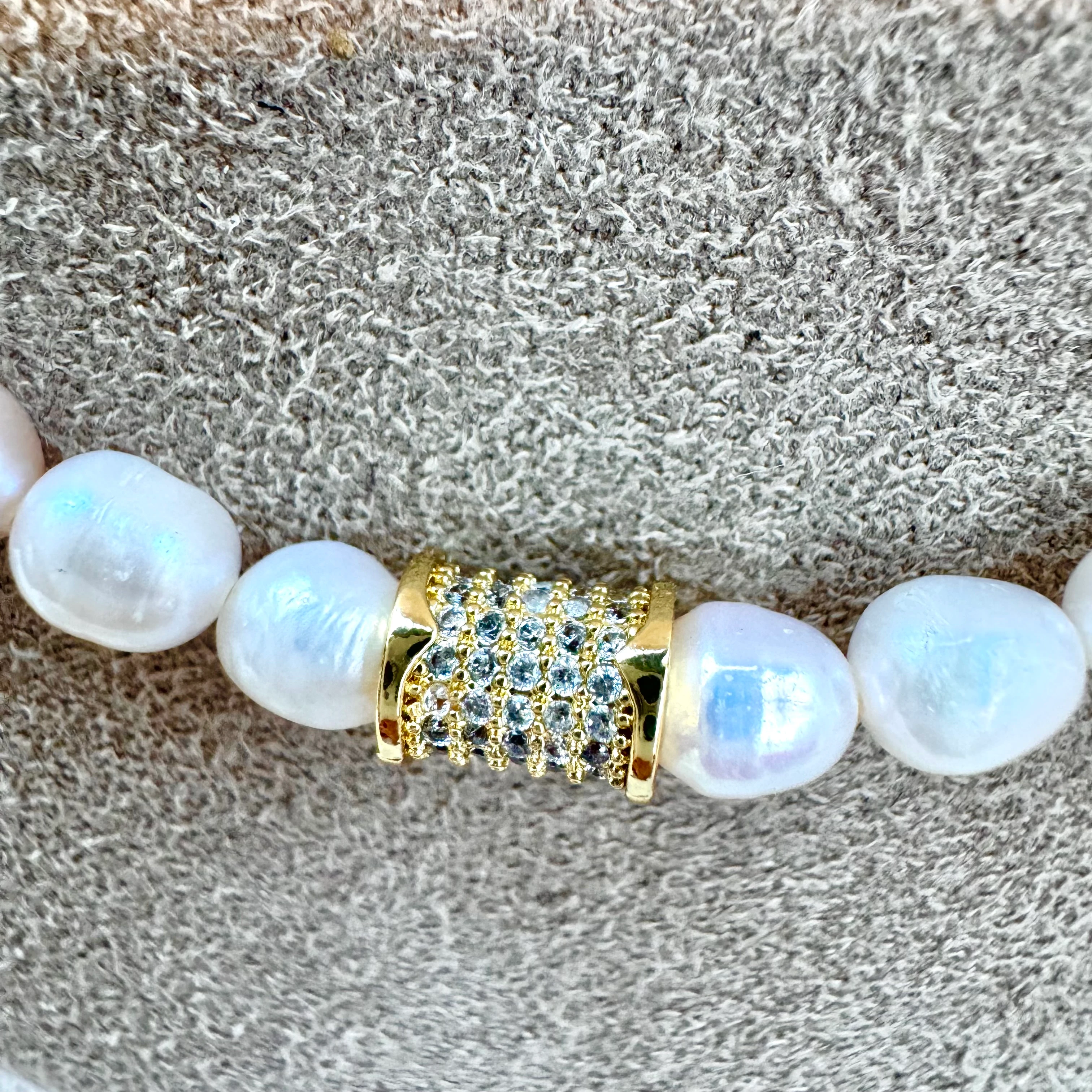 Doğal İnci Zirkon Taşlı Kolye