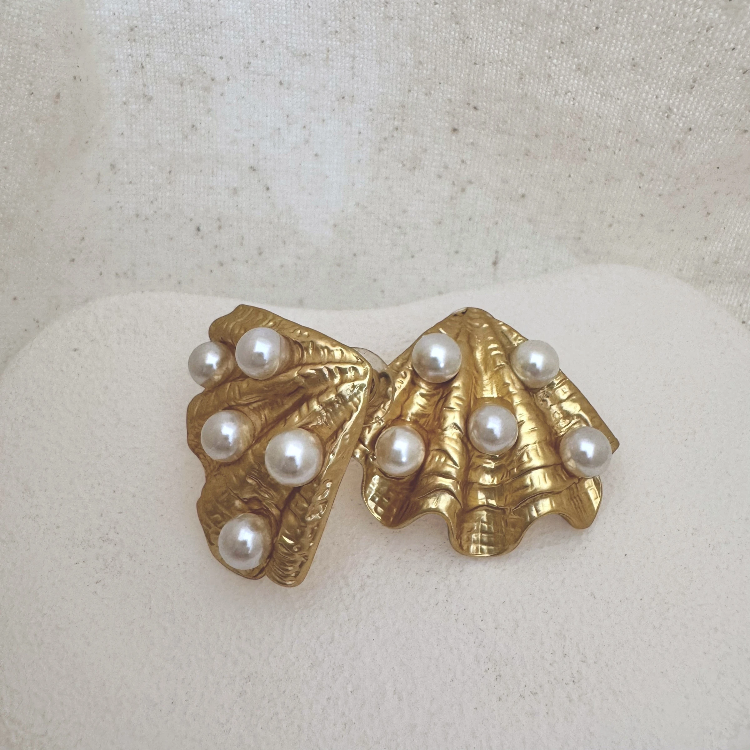 VIP Seri İncili Midye Küpe