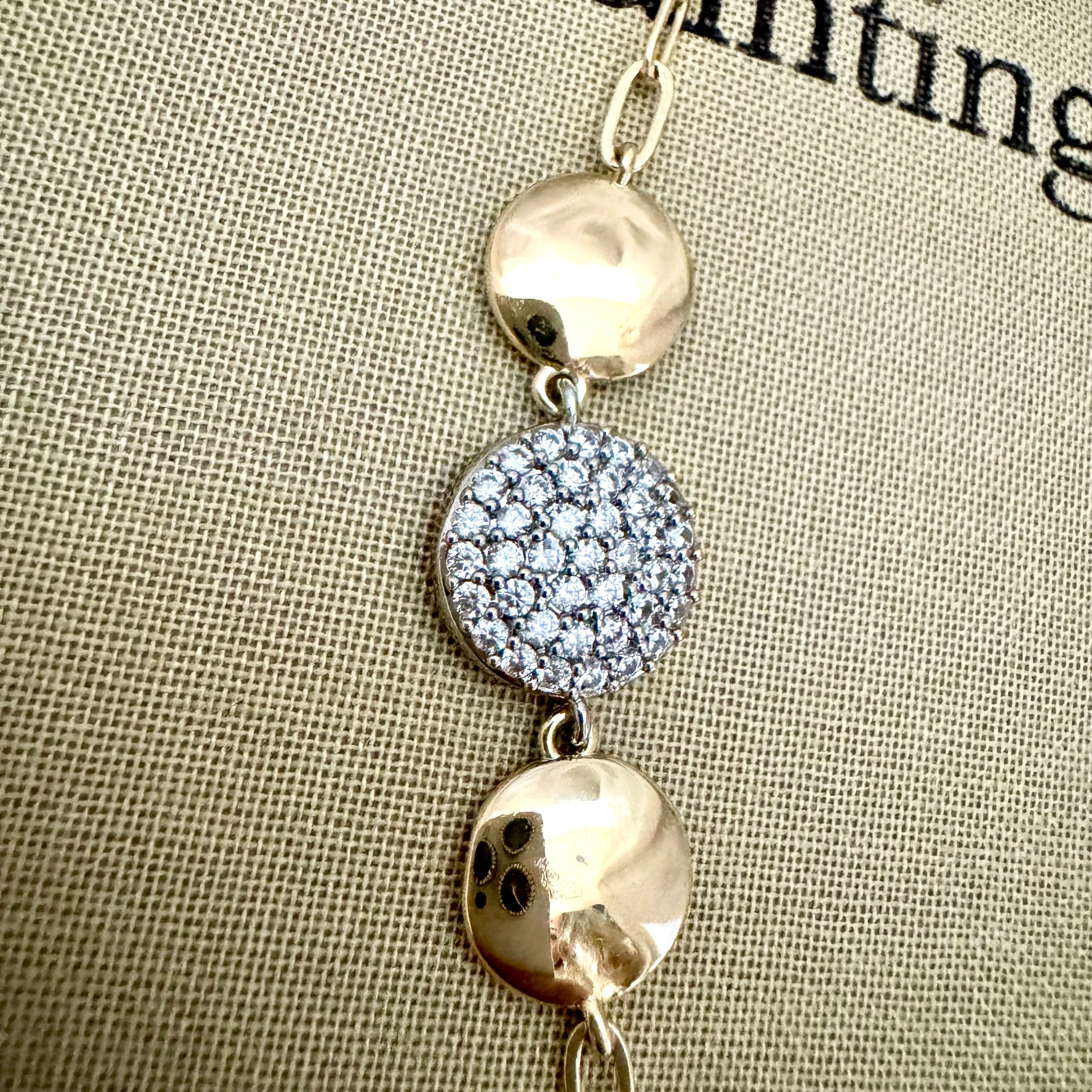 Yuvarlak Taşlı Modern Zincir 