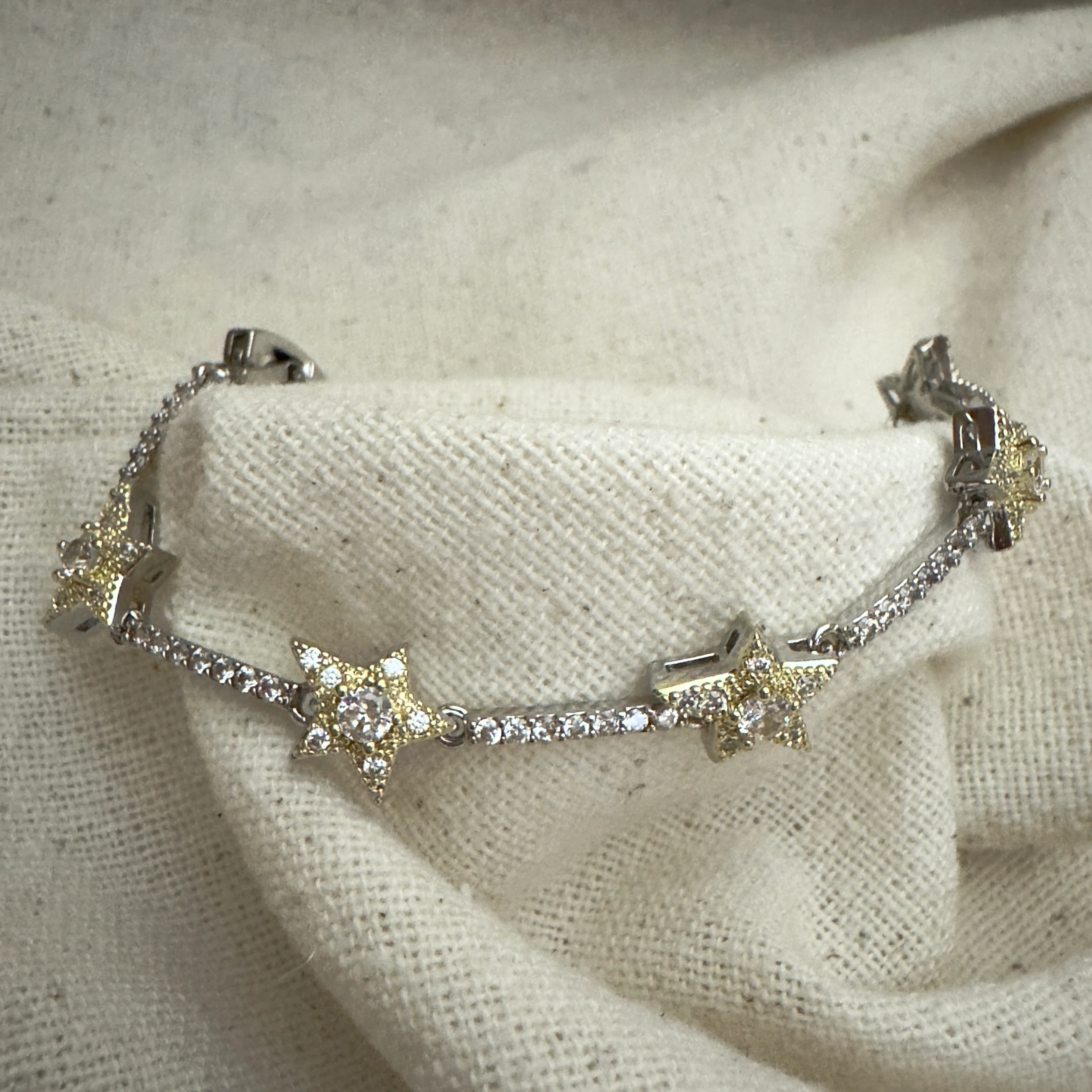 Zirkon Taşlı Çift Renk Yıldız Bileklik