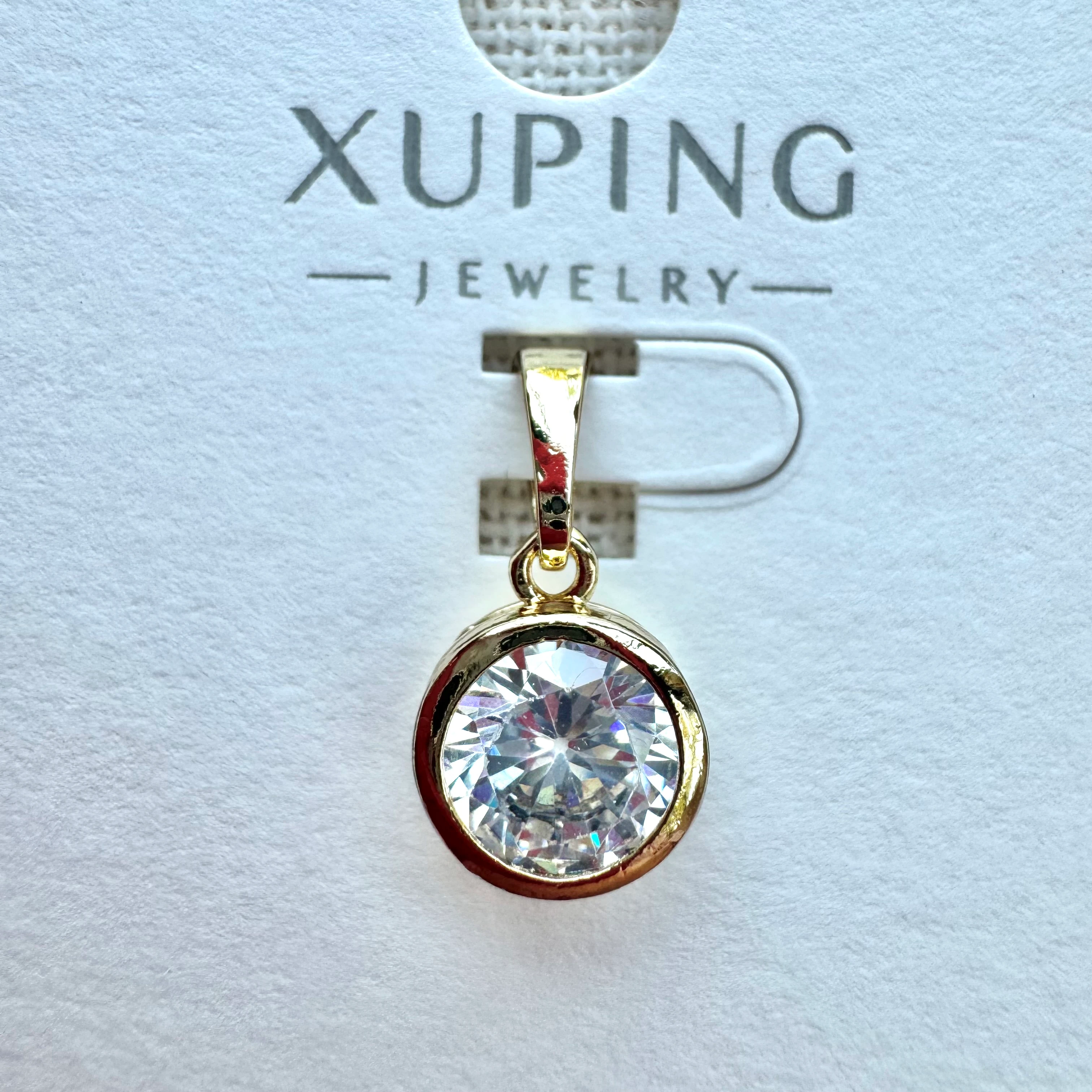 Zirkon Taşlı Yuvarlak Kolye Ucu