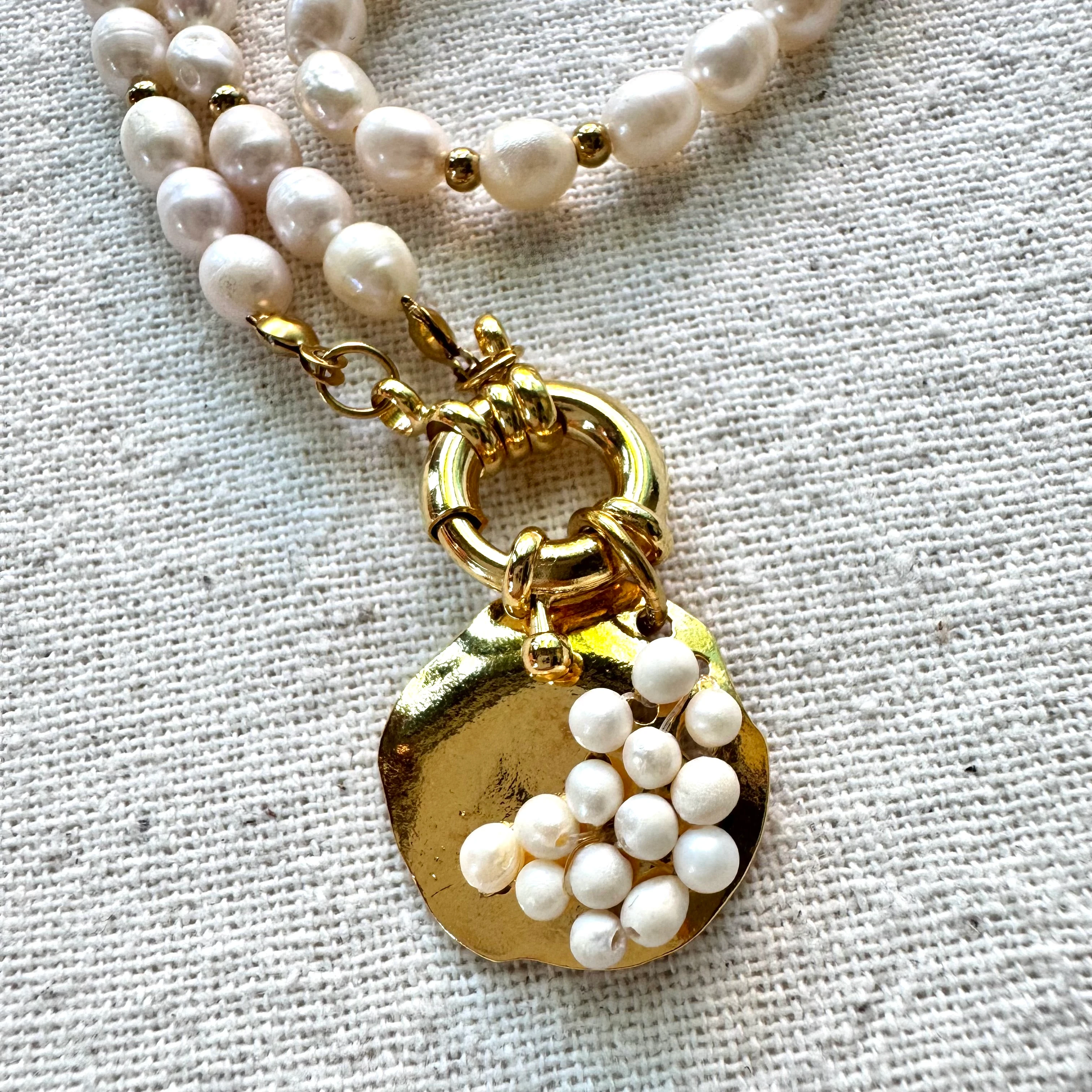 Doğal İnci İşlemeli Tasarım Kolye