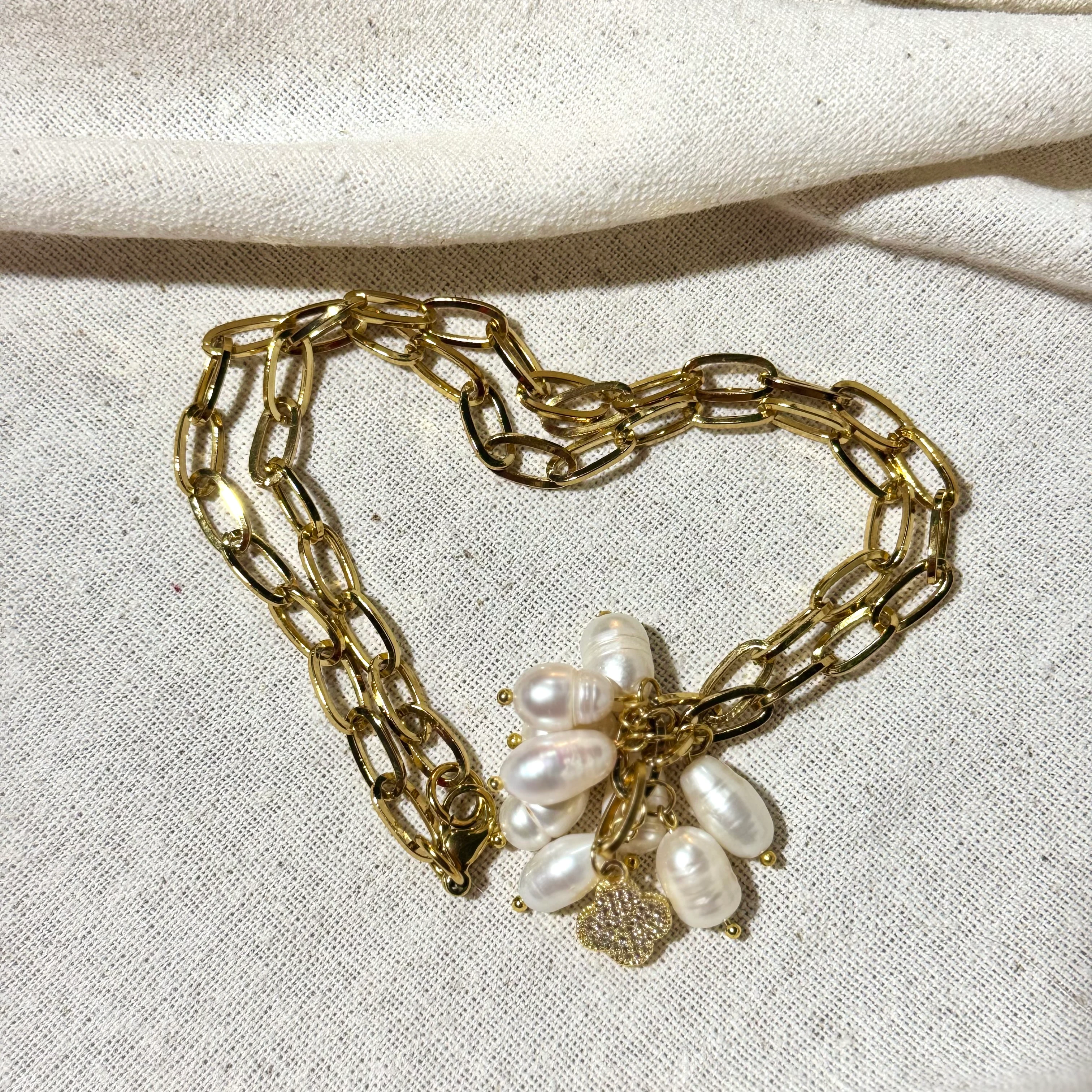 Doğal İnci Yonca Charm Tasarım Çelik Kolye