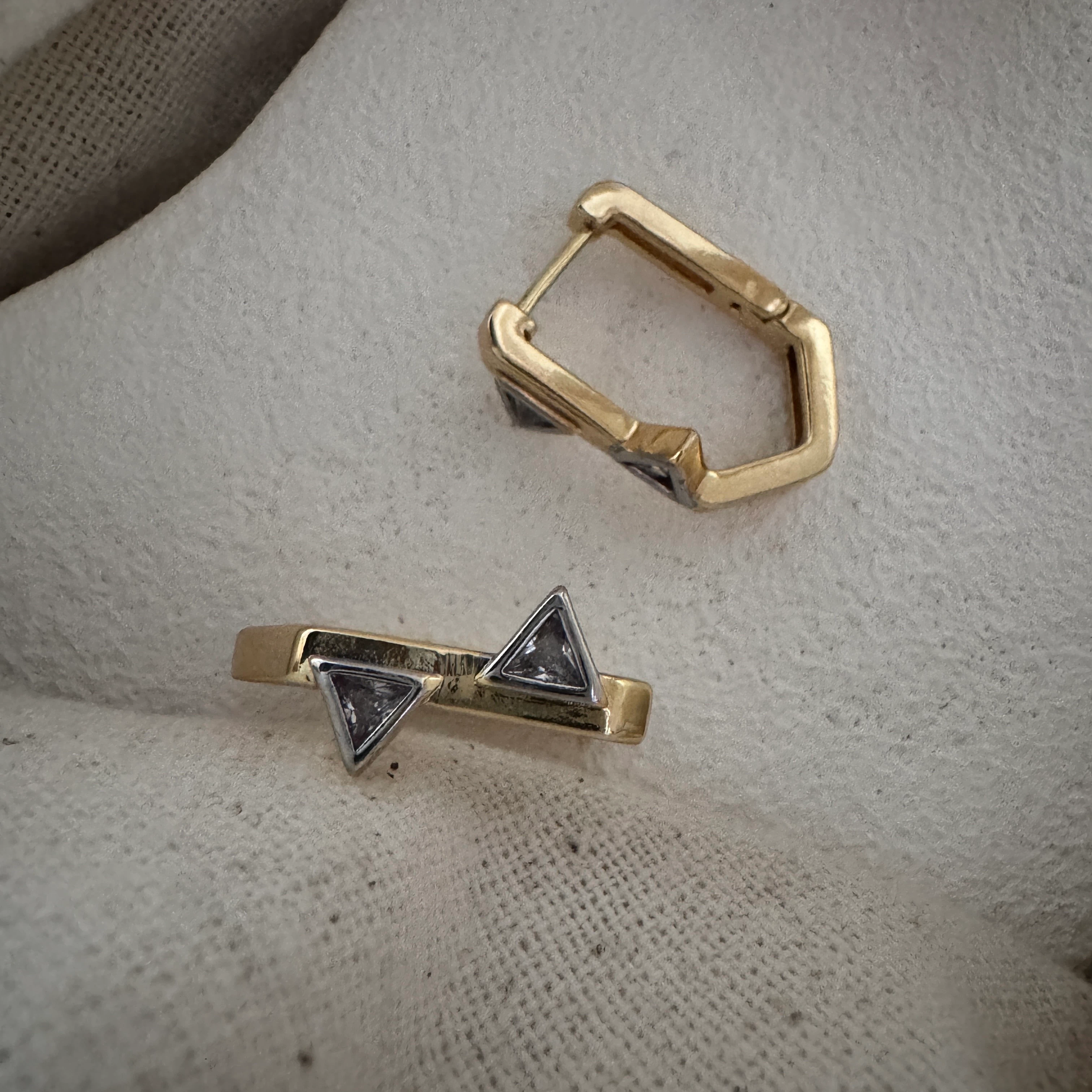 VIP Seri Tasarım Üçgen Halka Küpe