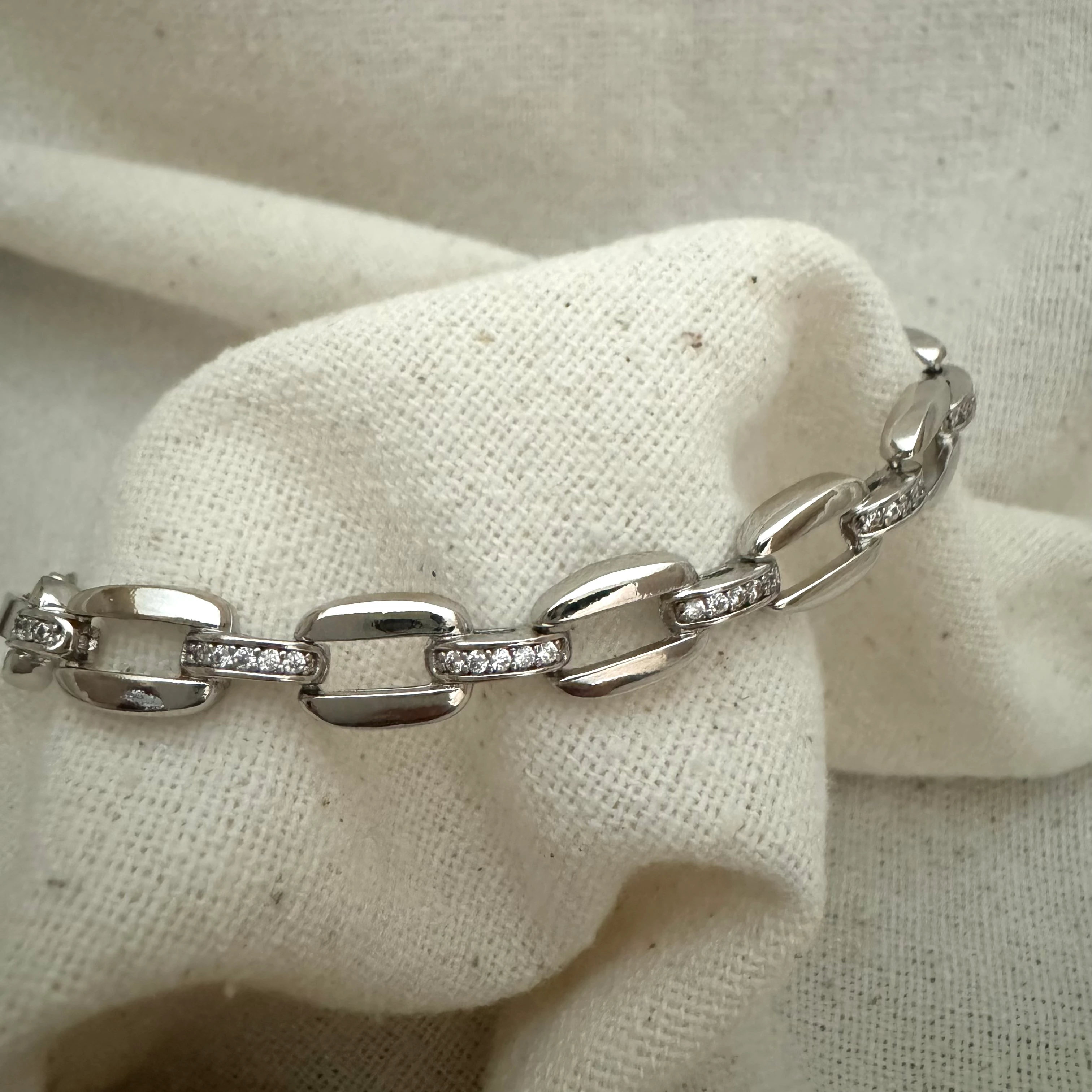 Ara Taşlı Oval Zincir Bileklik