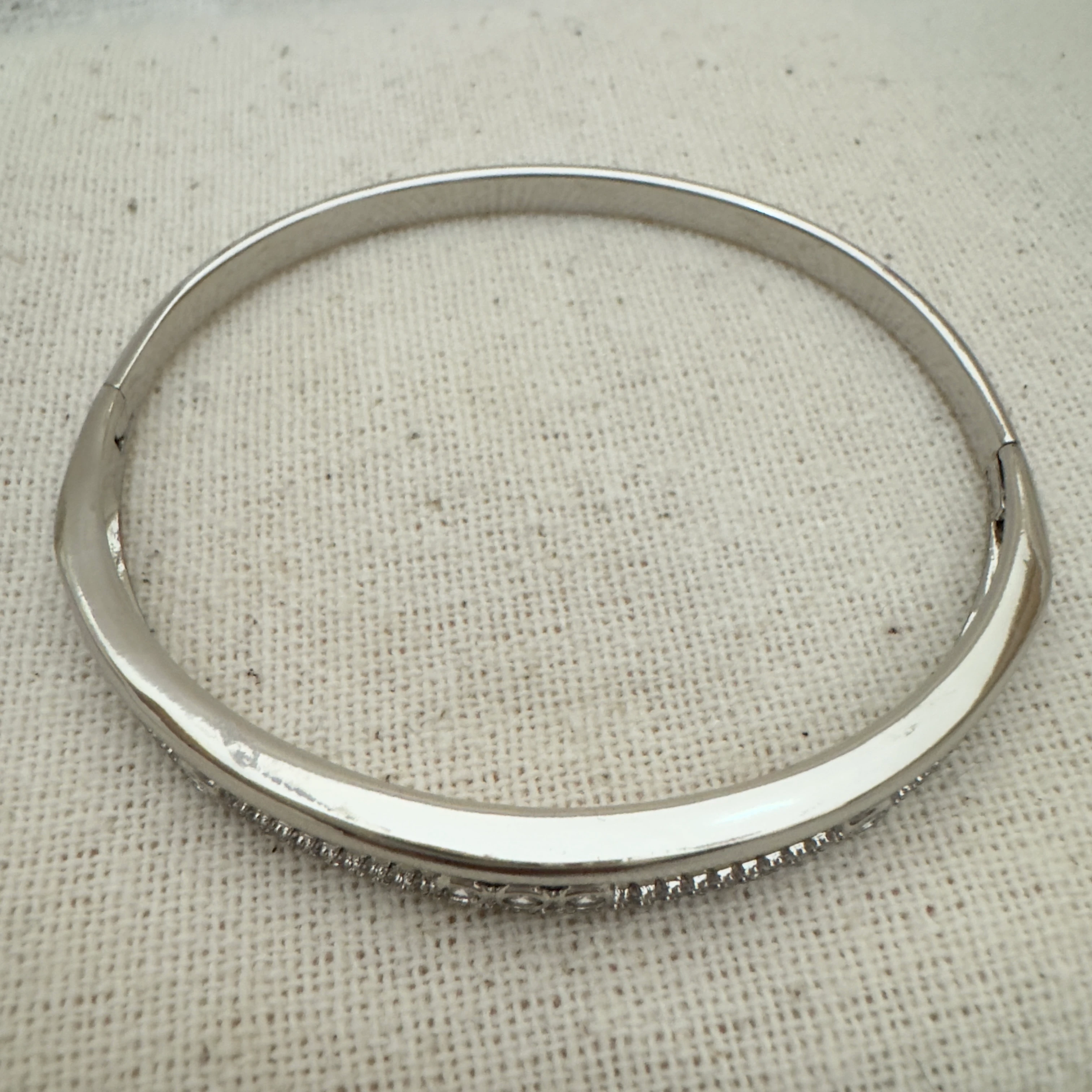 Üç taşlı Kelepçe Bilezik