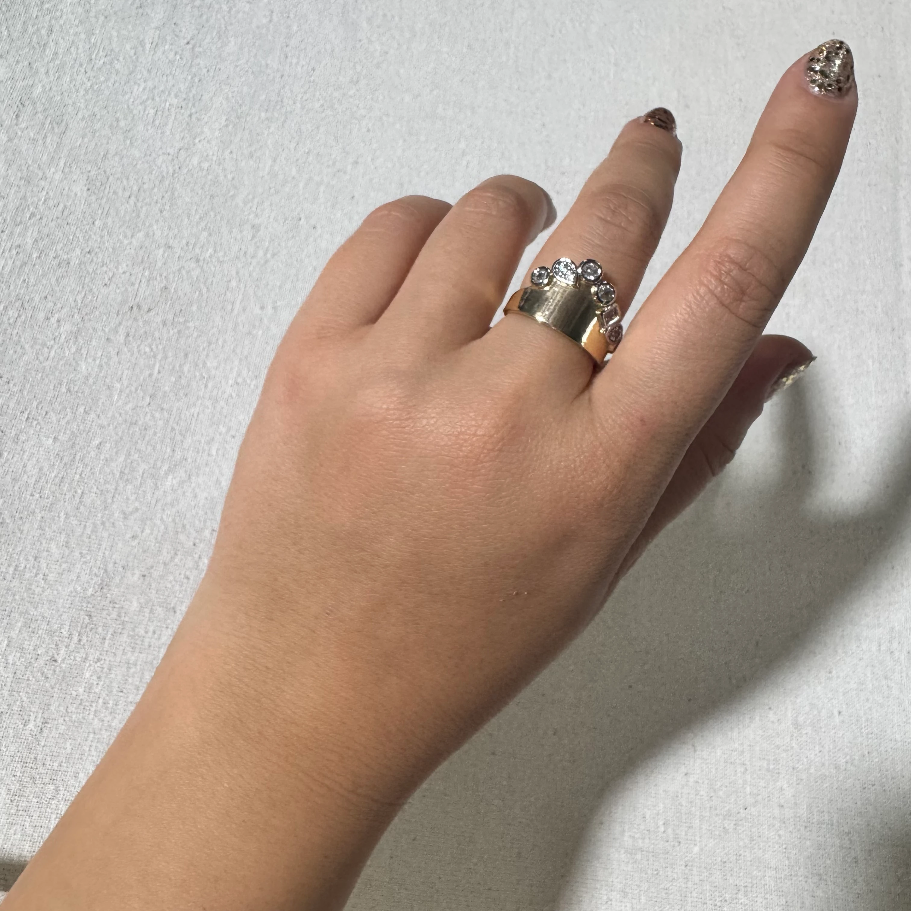 Çift Renk Sıra Taşlı Yüzük