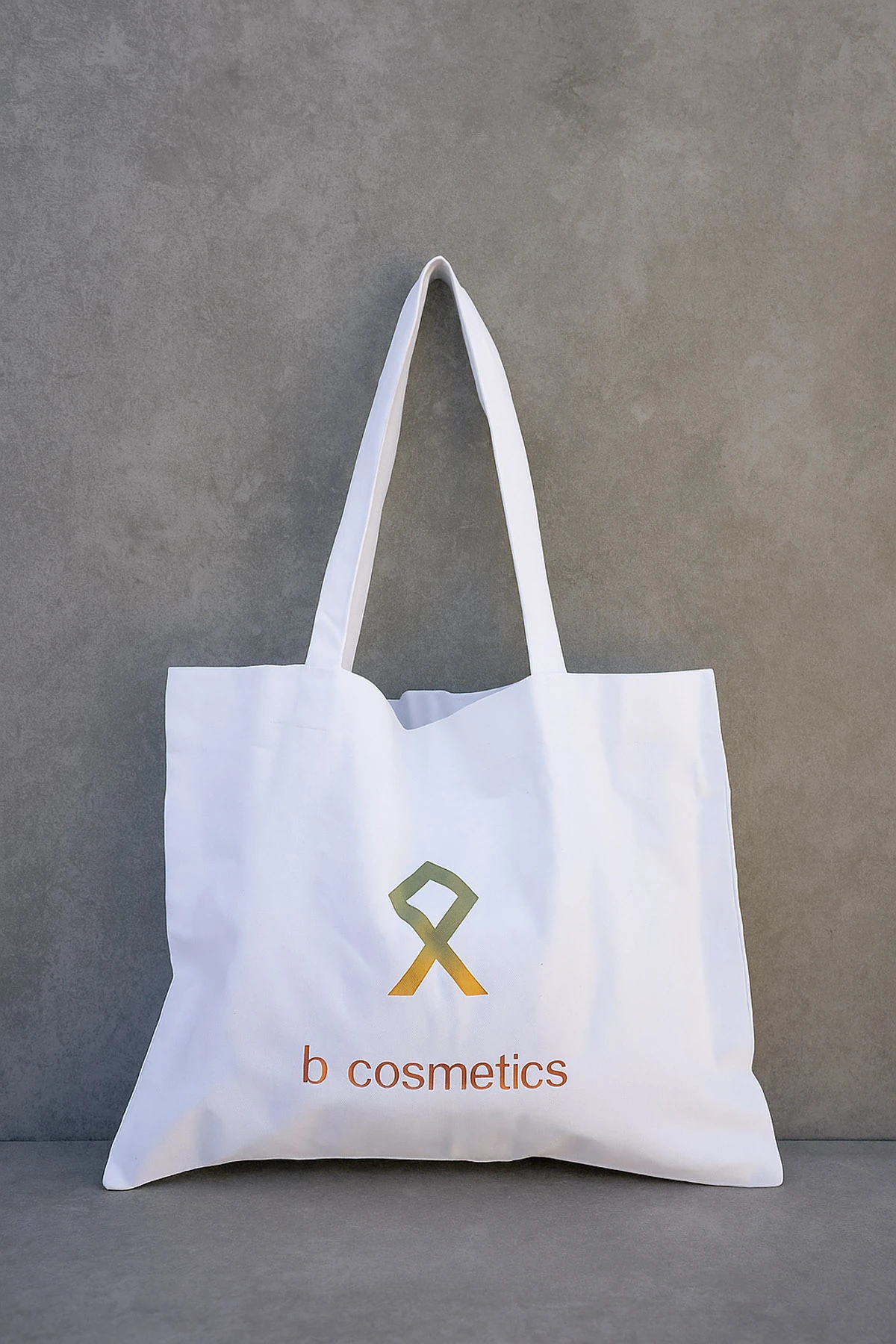 Gabardin Kumaş Büyük Boy Omuz Çantası – Geniş Hacimli & Dayanıklı