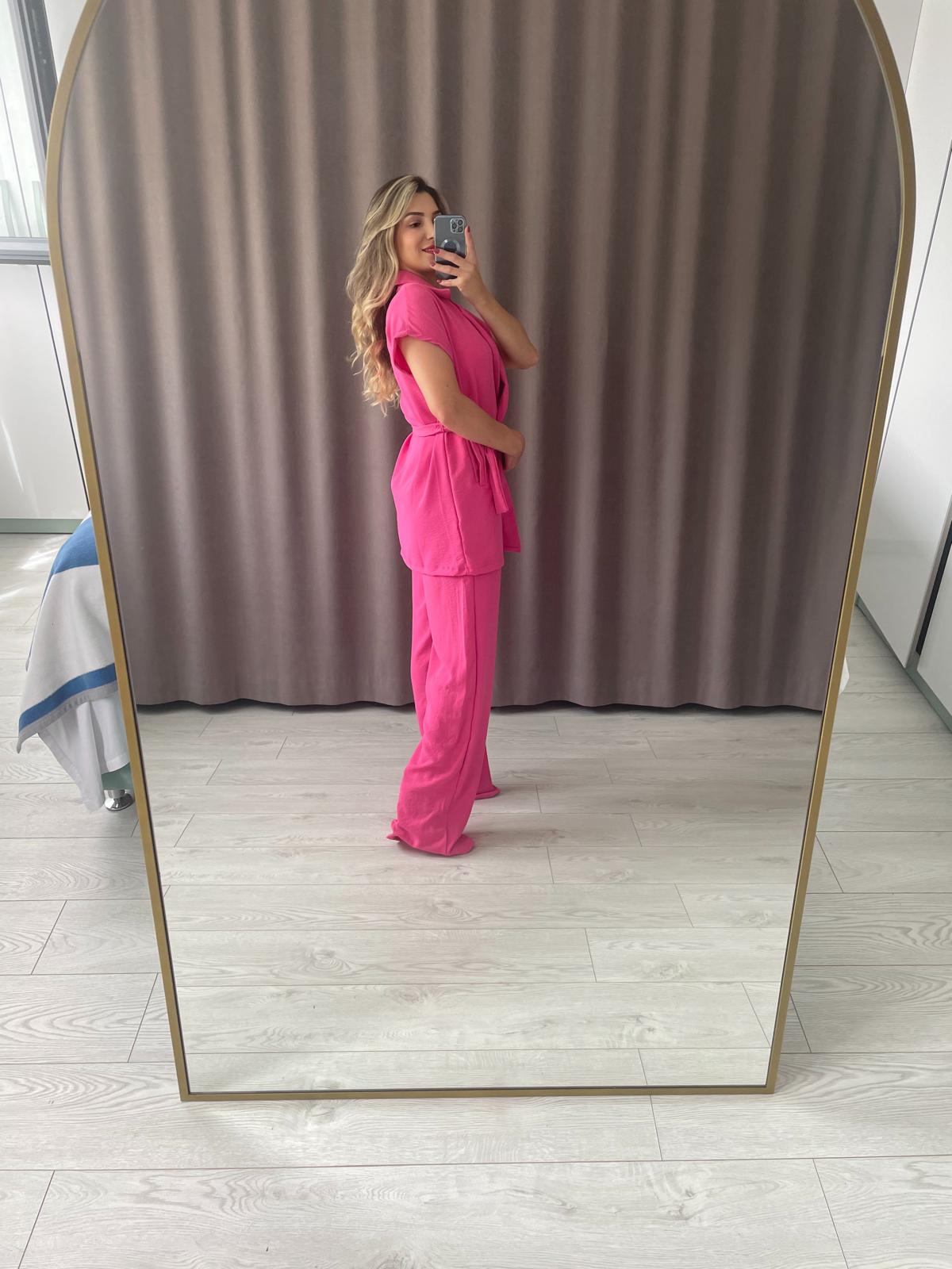 Fuşya Yelekli Takım