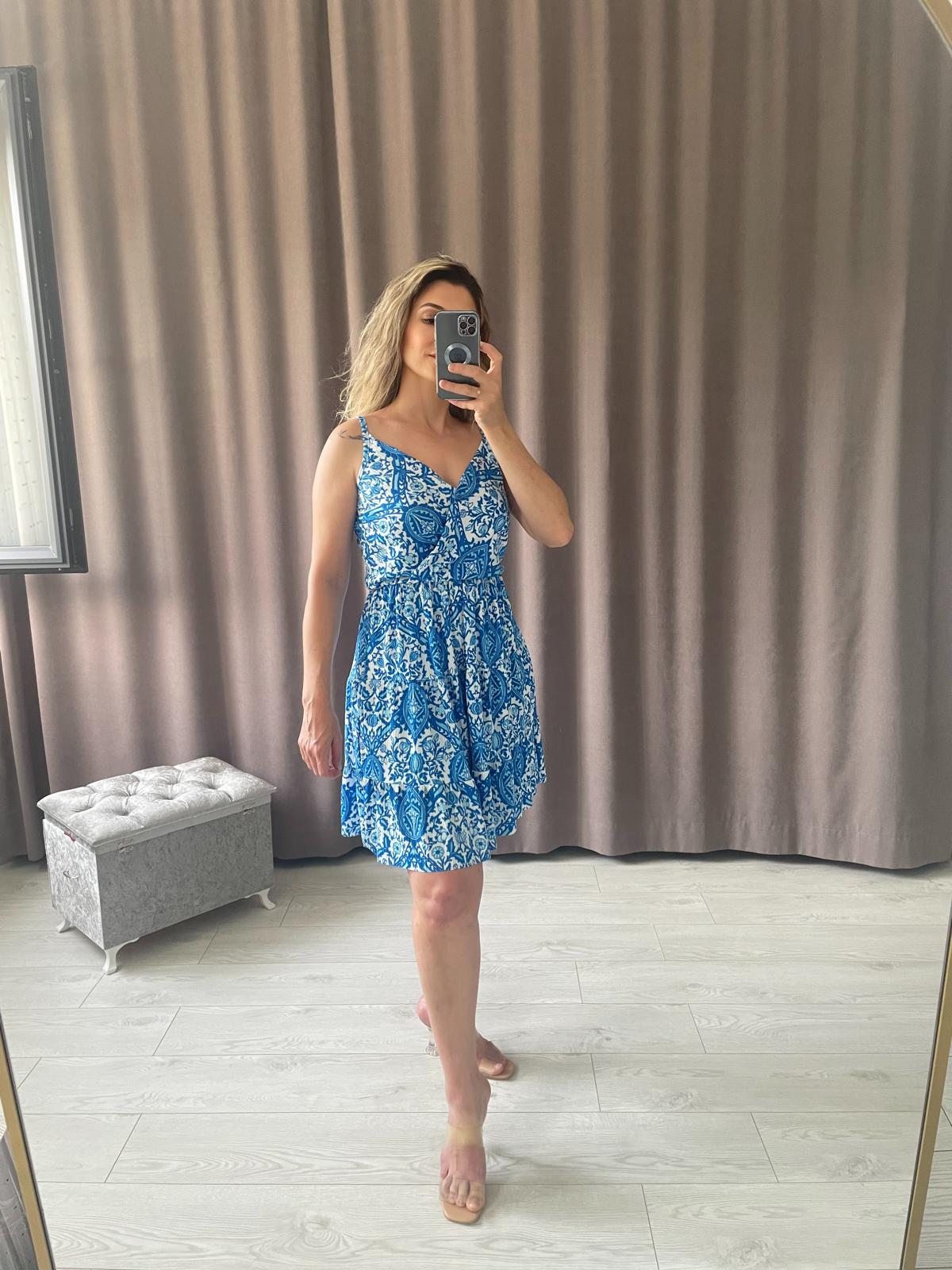 Şal Desen Askılı Elbise