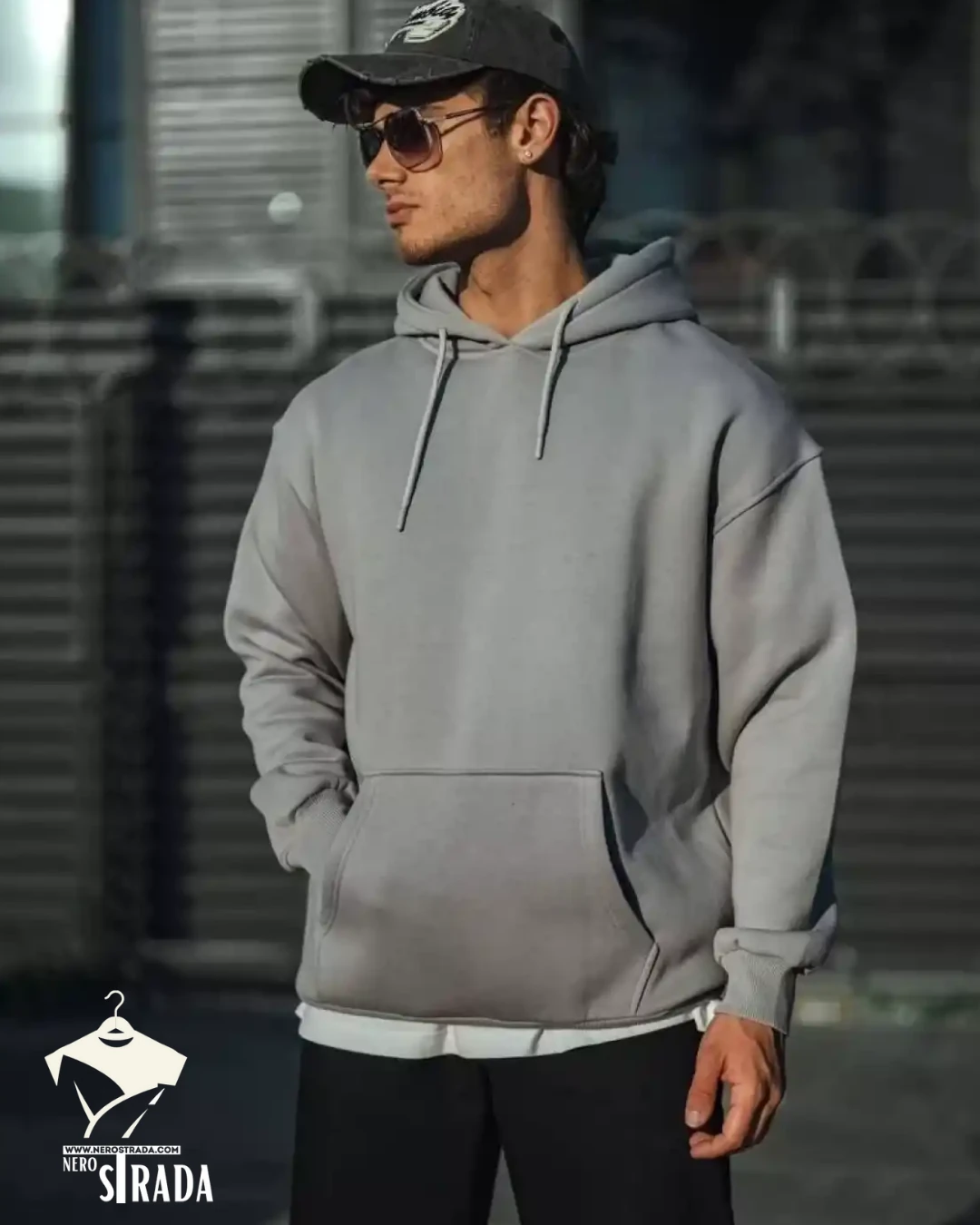 Üç İplik Penye Kapişonlu Basic Sweatshirt 