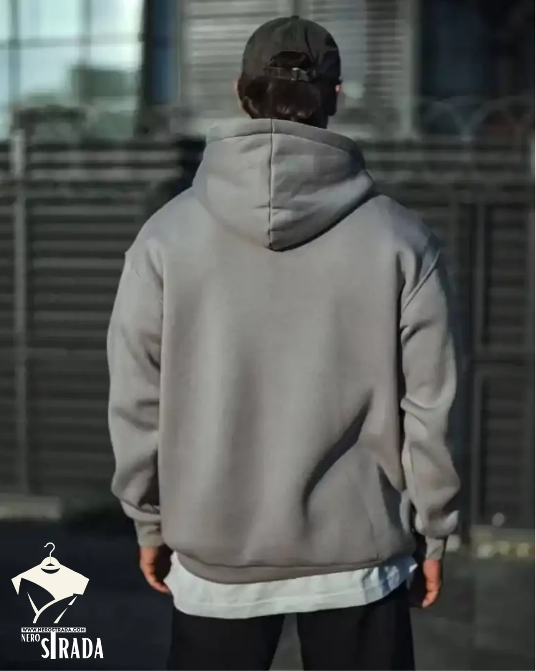 Üç İplik Penye Kapişonlu Basic Sweatshirt 