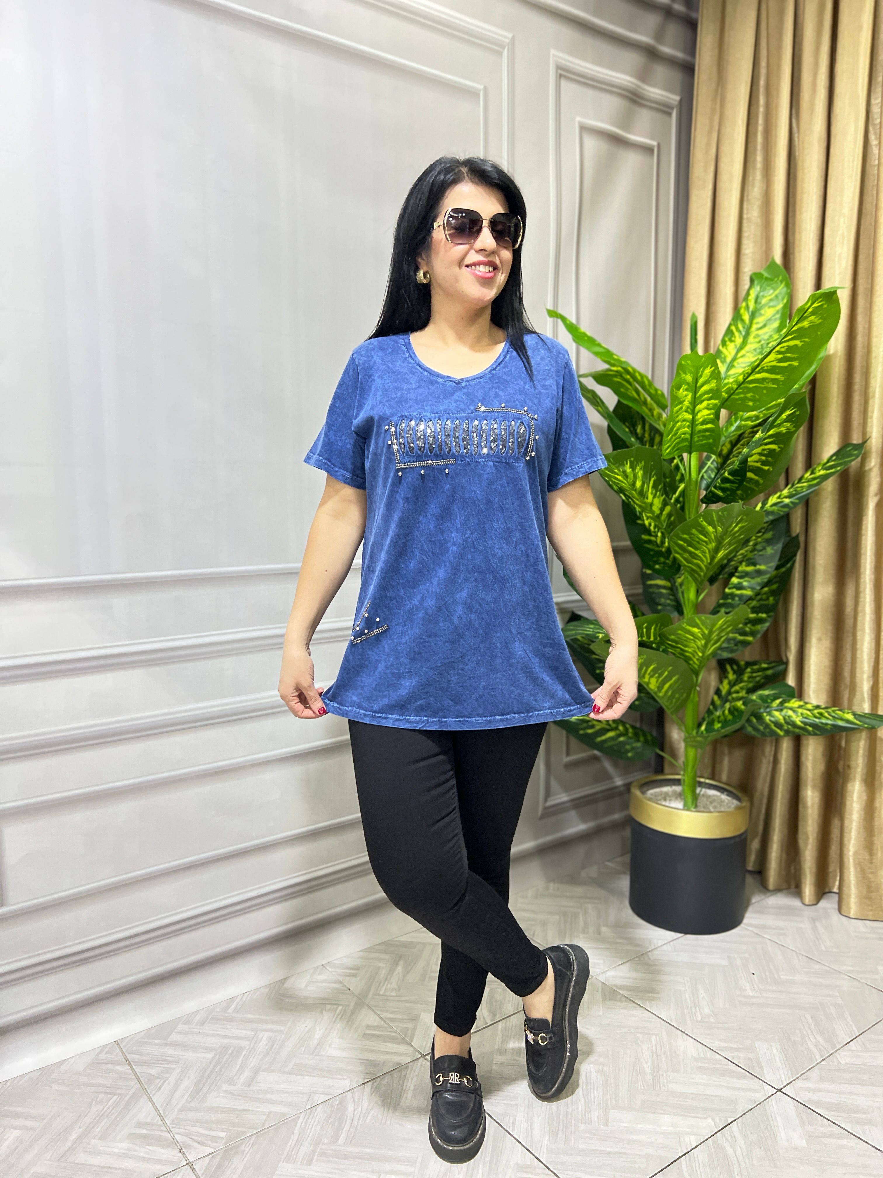YIKAMALI KUMAŞ PULPAYET İŞLEMELİ LUX KALİTE T-SHIRT