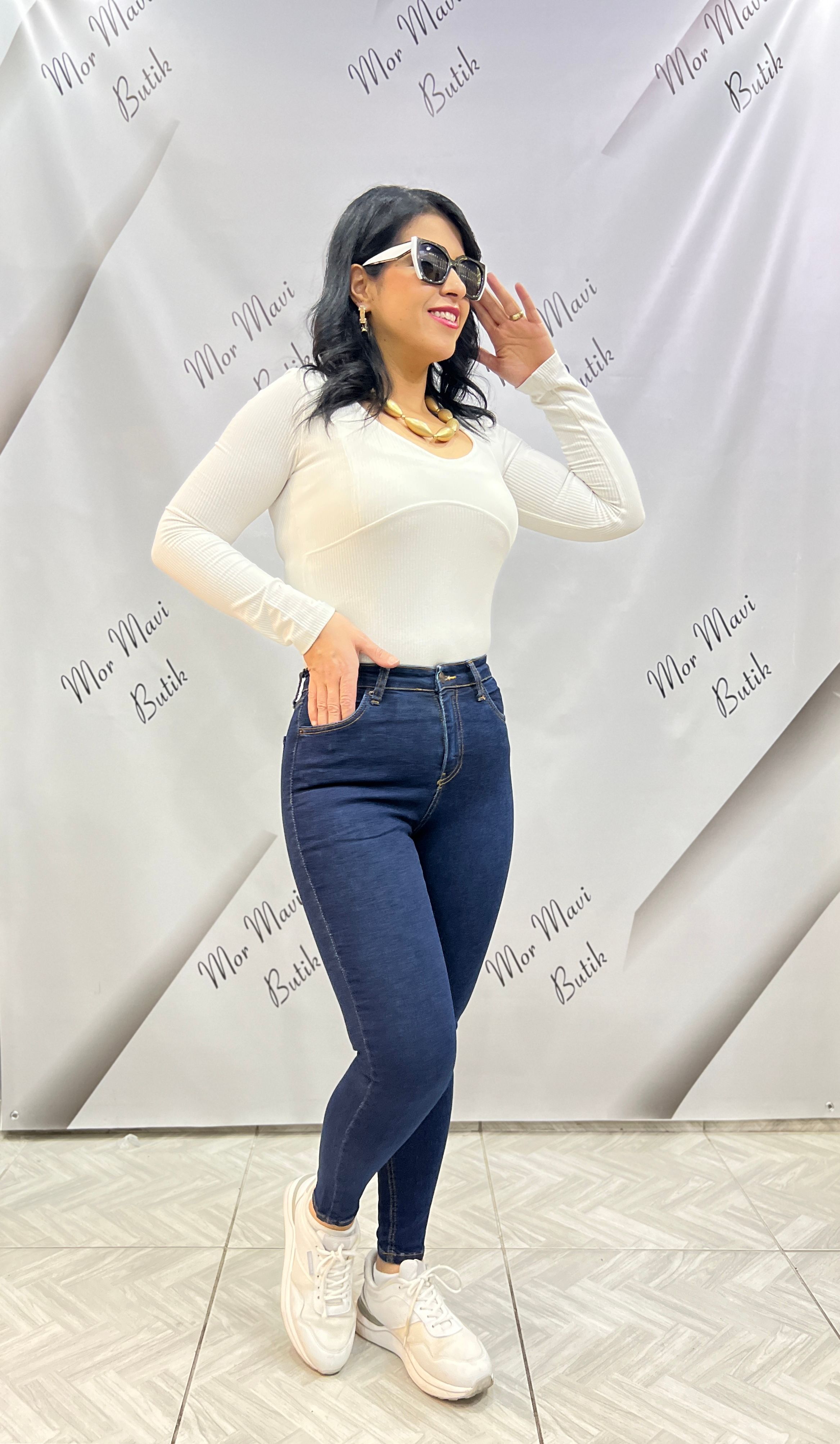 LACİVERT RENK LUX KALİTE DAR PAÇA JEAN