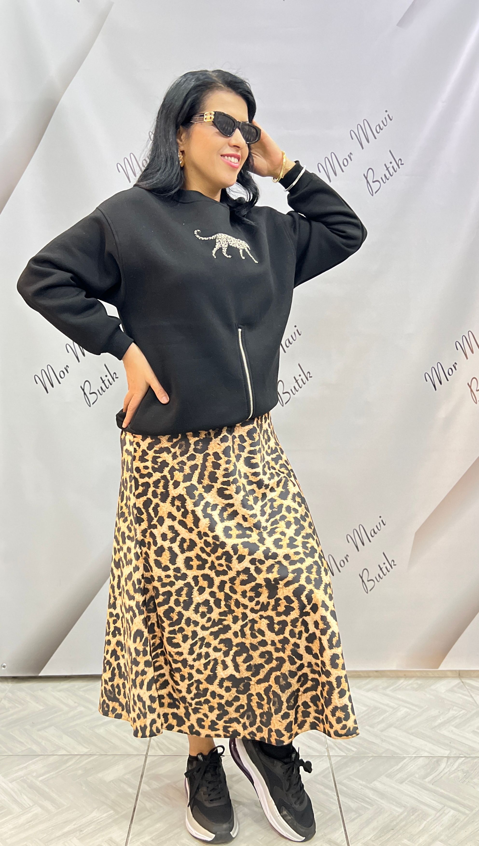 PREMIUM KALİTE LEOPAR FİGÜR NAKIŞLI & FERMUARLI SWEAT