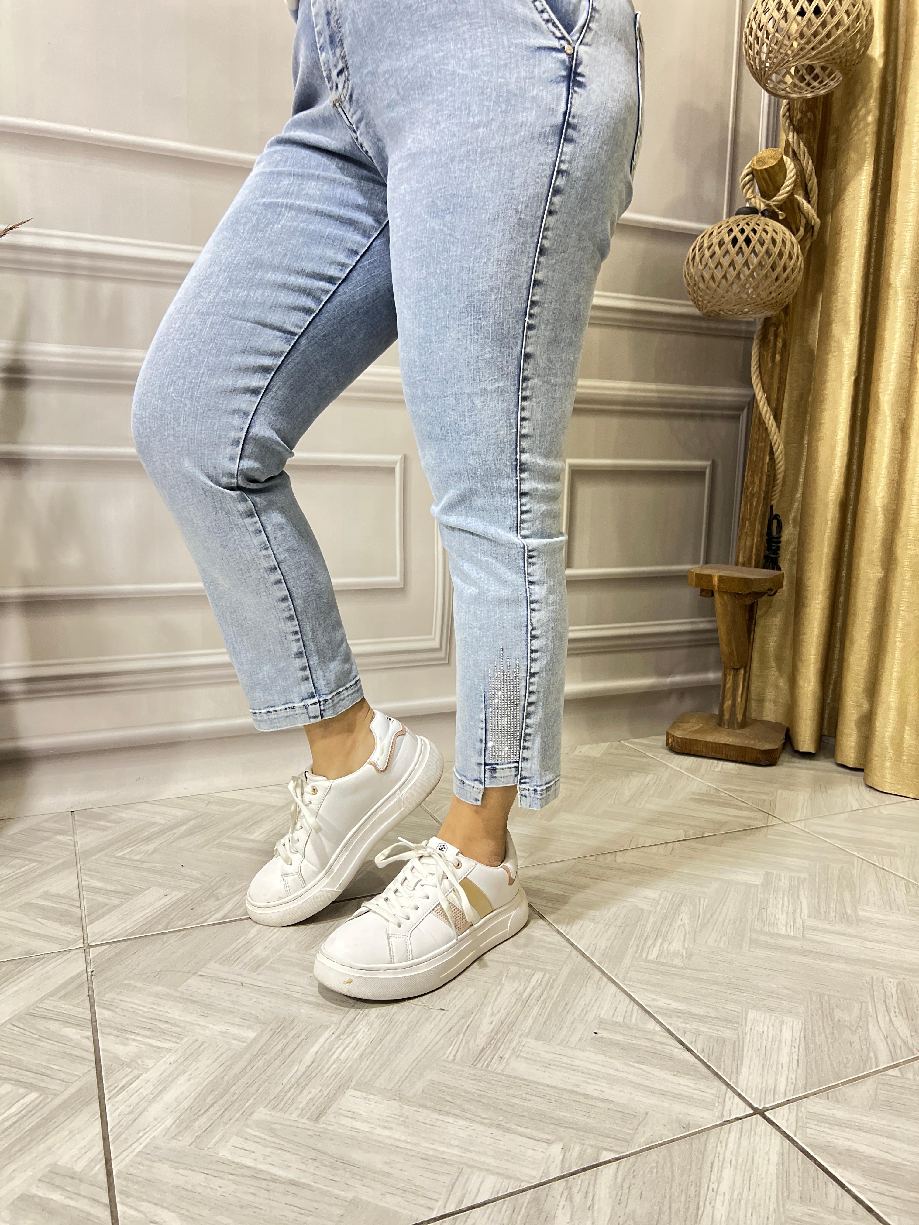 PAÇA TAŞ DETAYLI BÜYÜK BEDEN LUX KALİTE MOM FIT JEAN