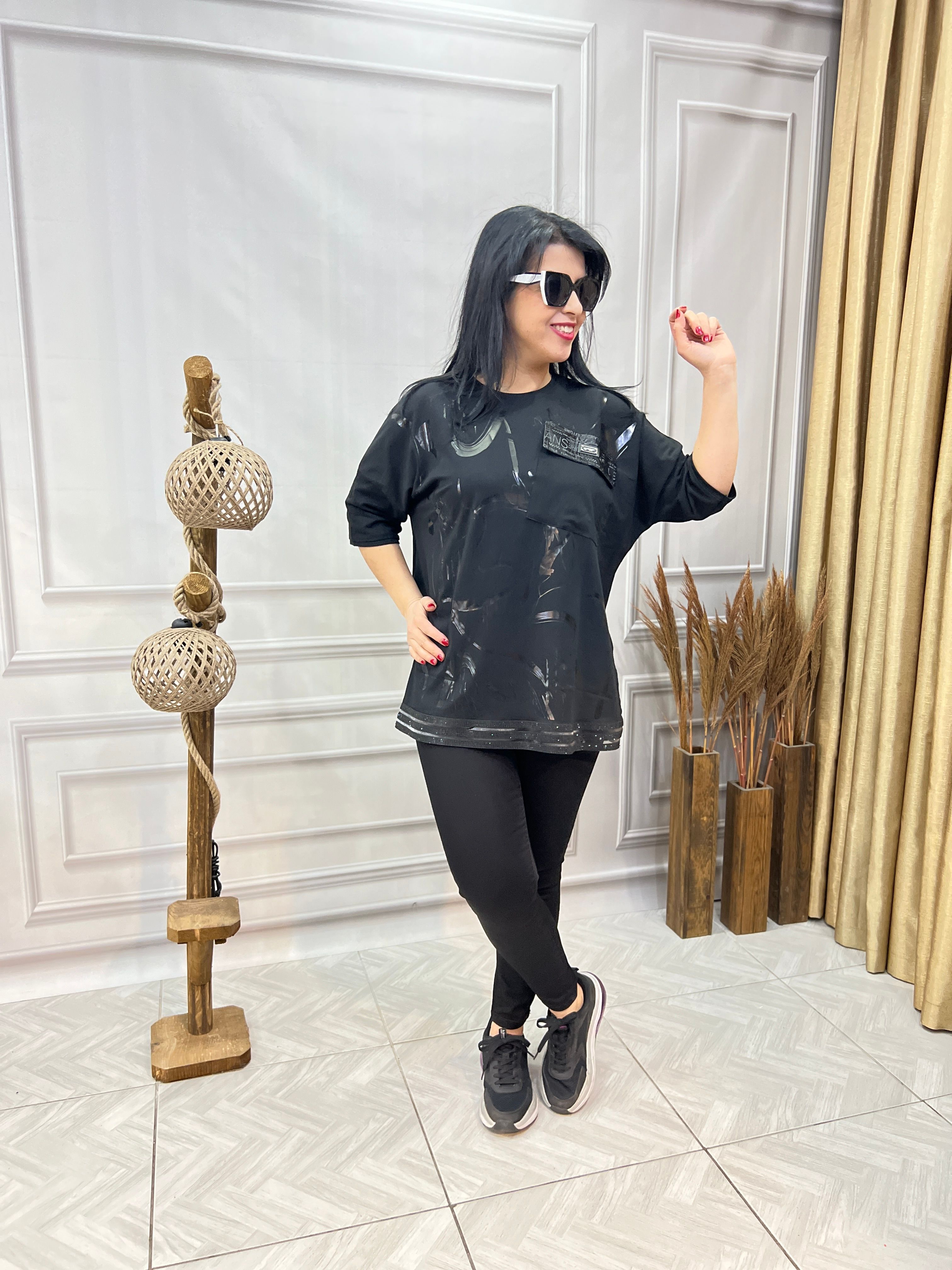 MODAL KUMAŞ LUX KALİTE ASİMETRİK VARAK DESENLİ TASARIM BLUZ TSHIRT - SİYAH