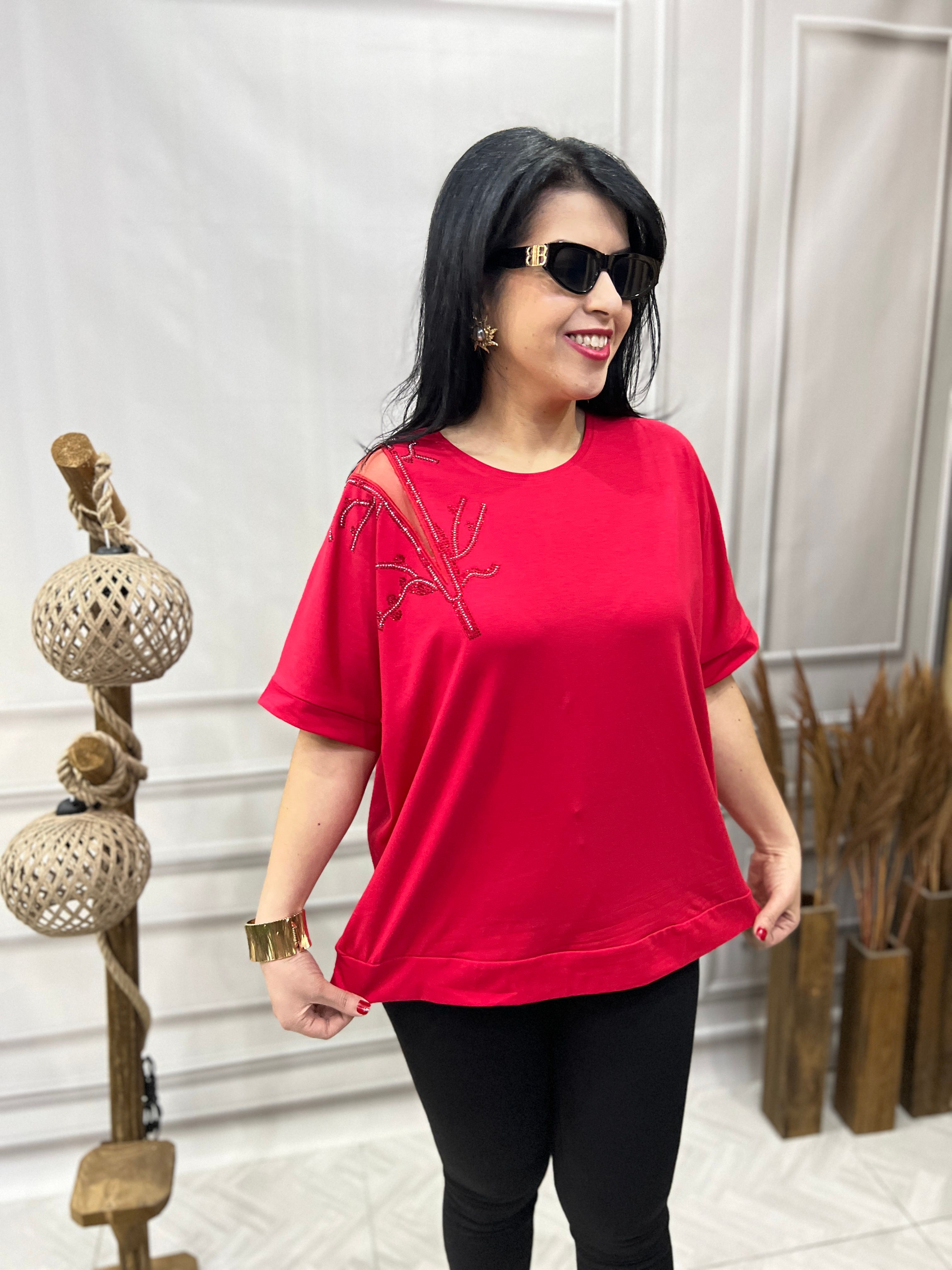 MODAL KUMAŞ LUX KALİTE ORGANİZE TÜL DETAYLI TASARIM BLUZ TSHIRT