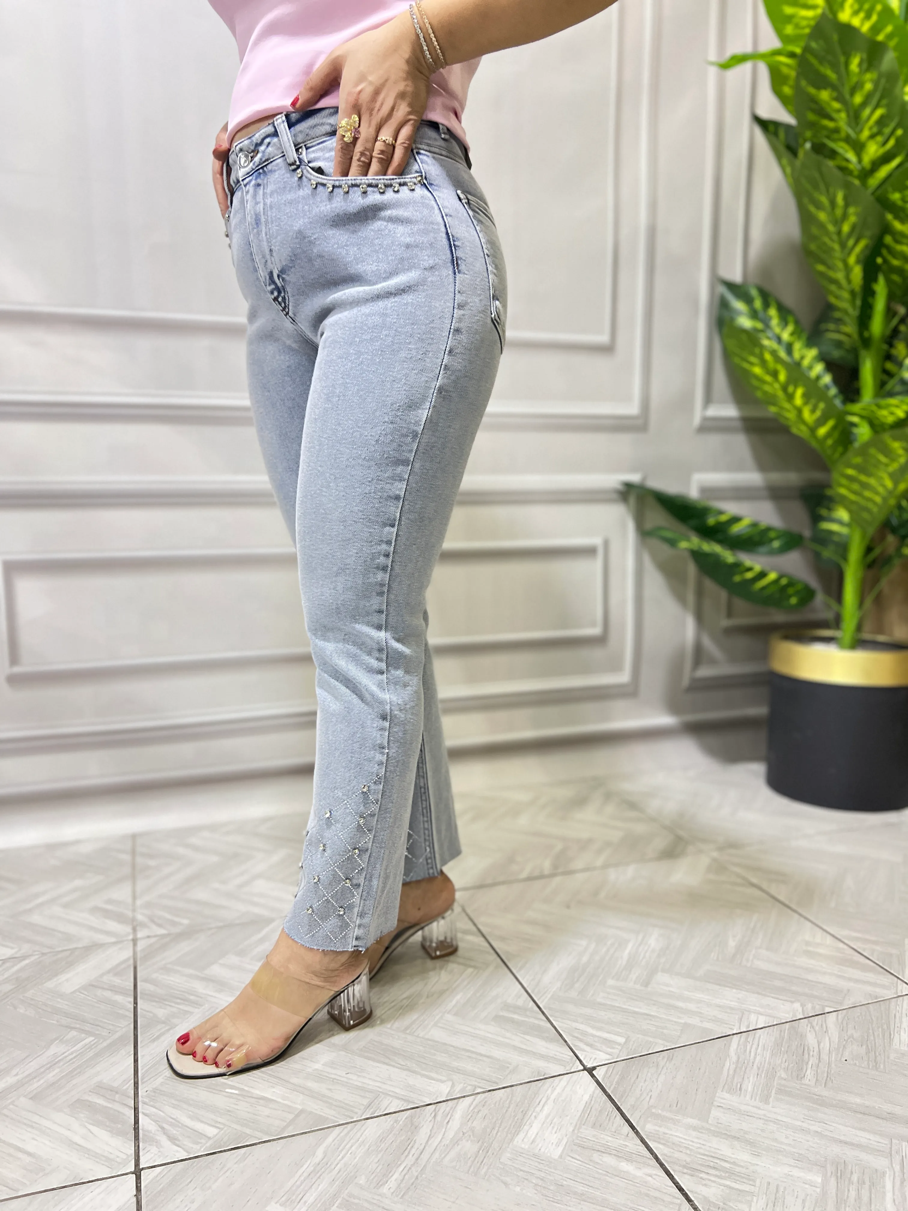 MOM FİT MODEL NİMBO PANTOLON
