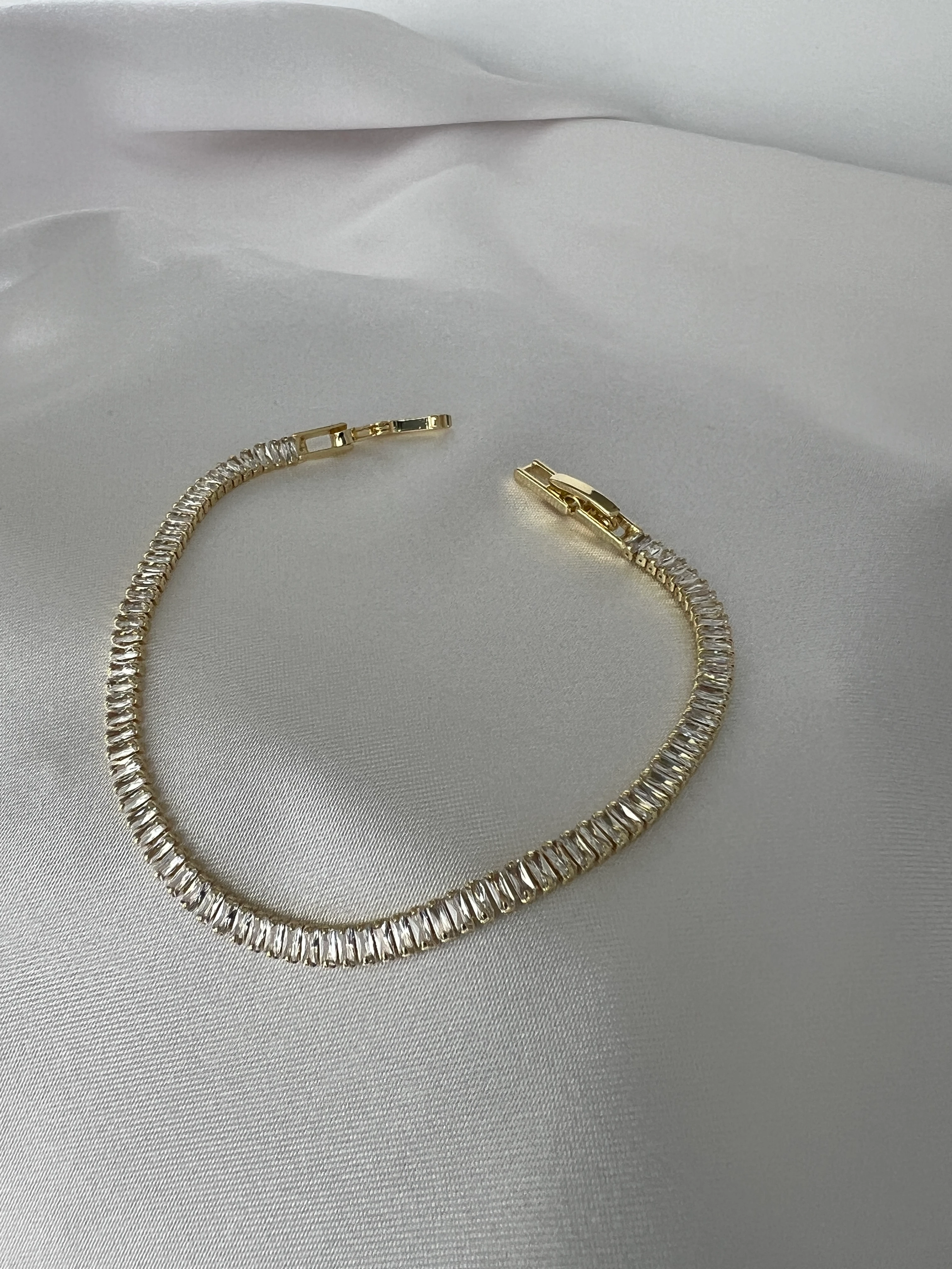 VIP Baget Taşlı Bileklik