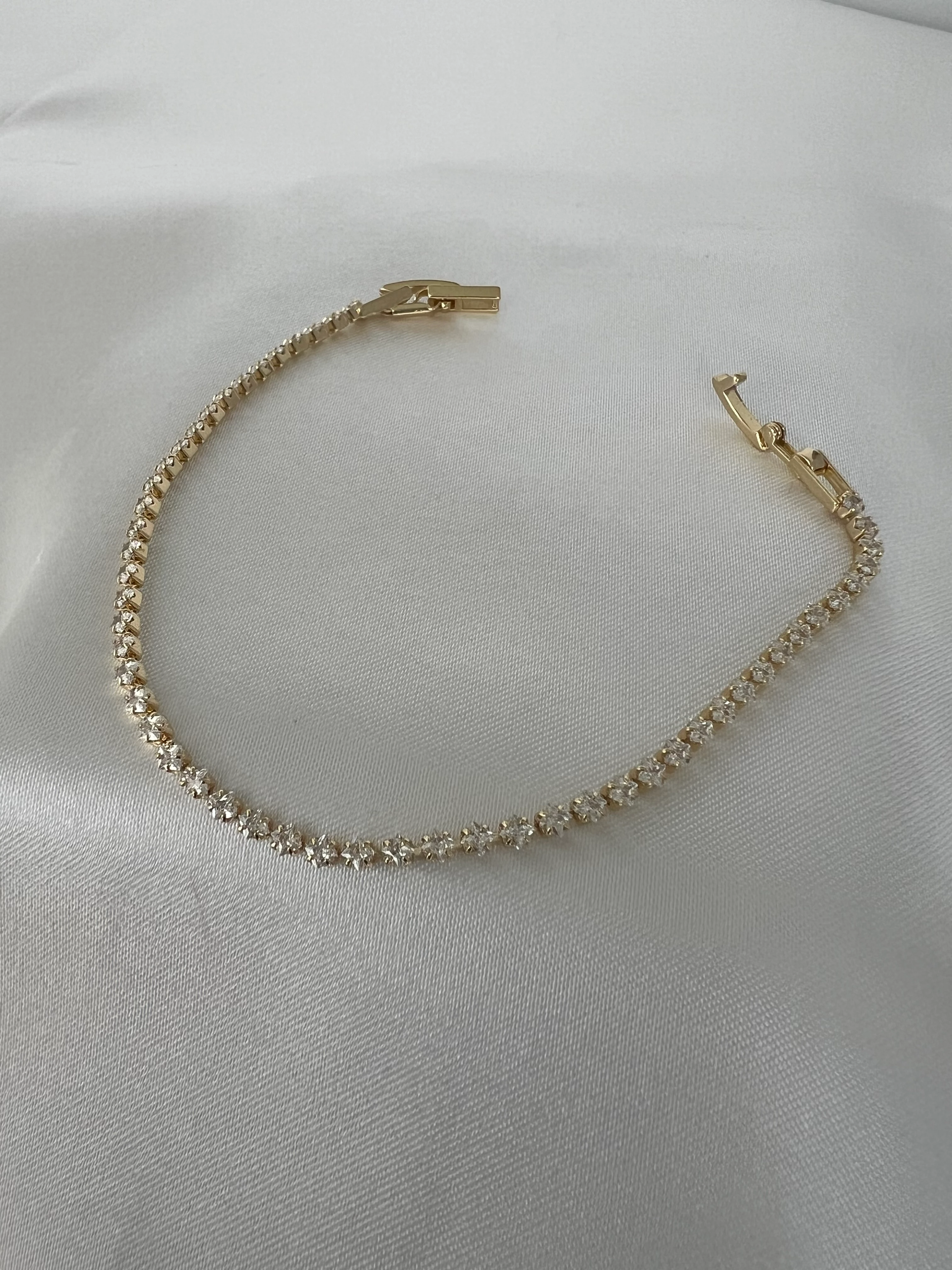 VIP Su Yolu Bileklil