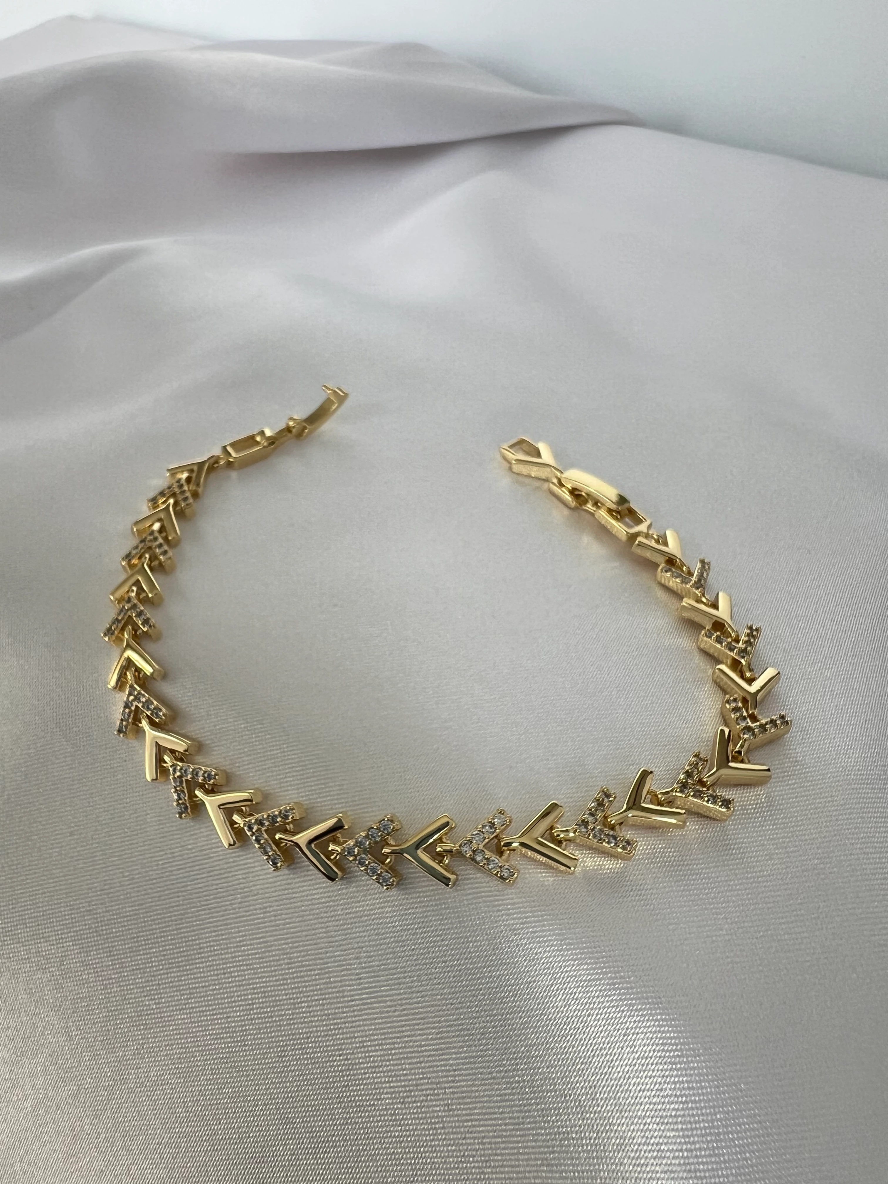 VIP Kılçık Bileklik