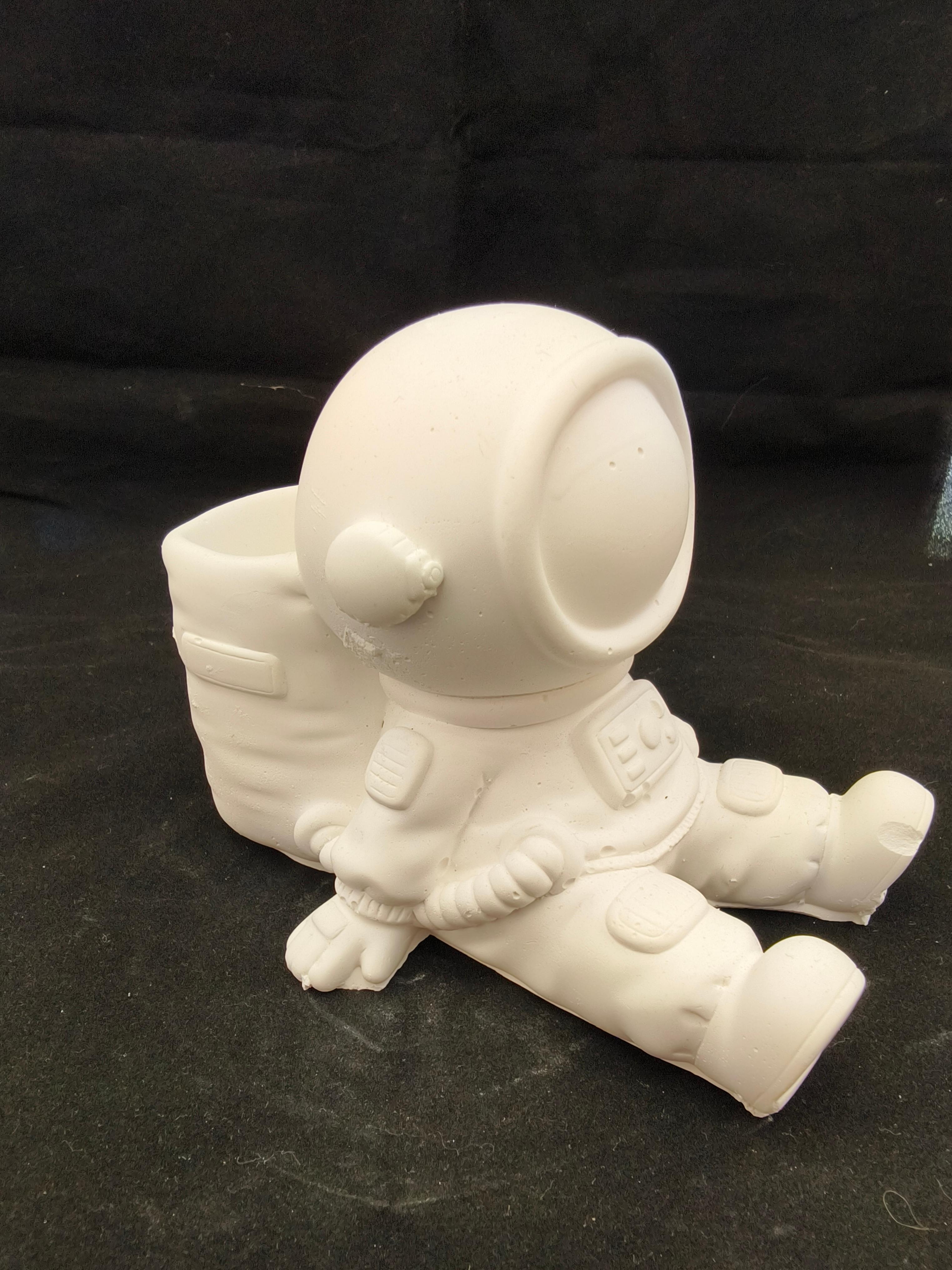 Astronot Kalemlik