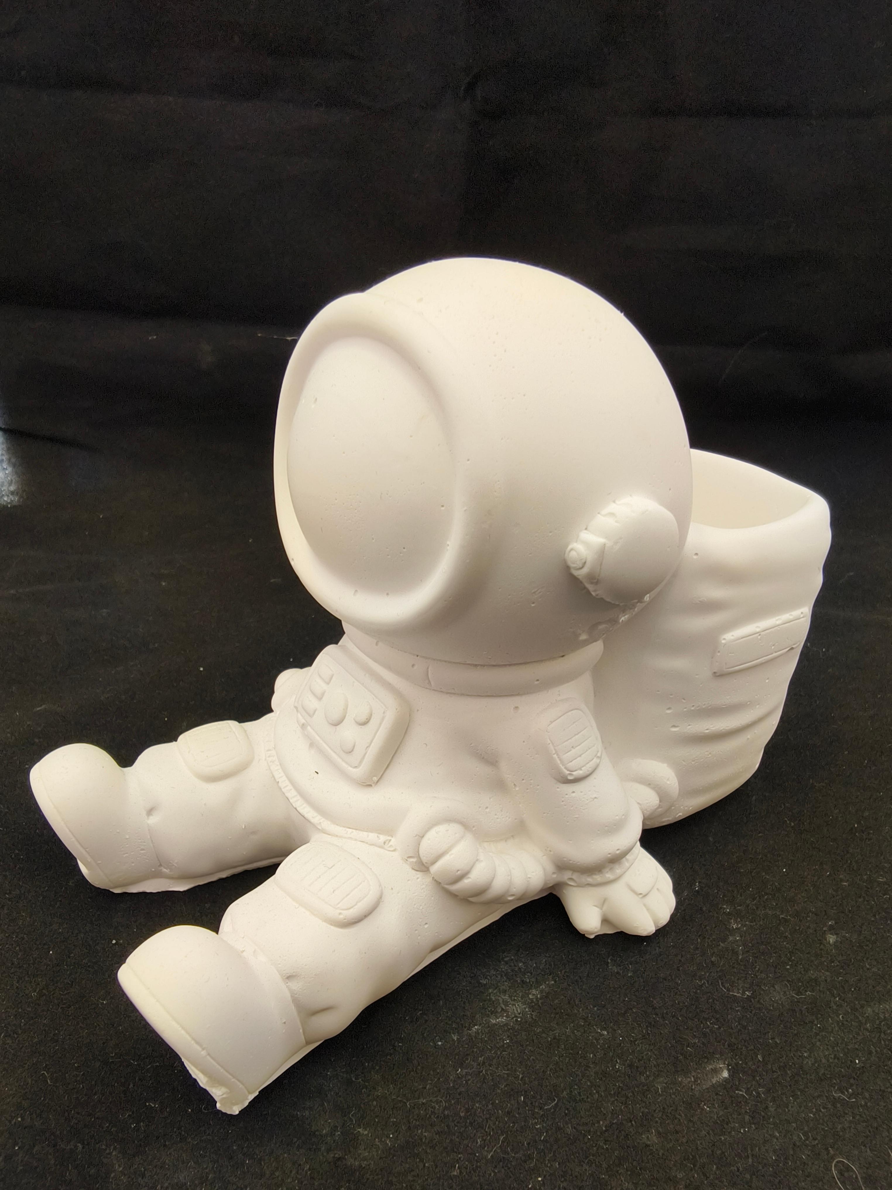 Astronot Kalemlik
