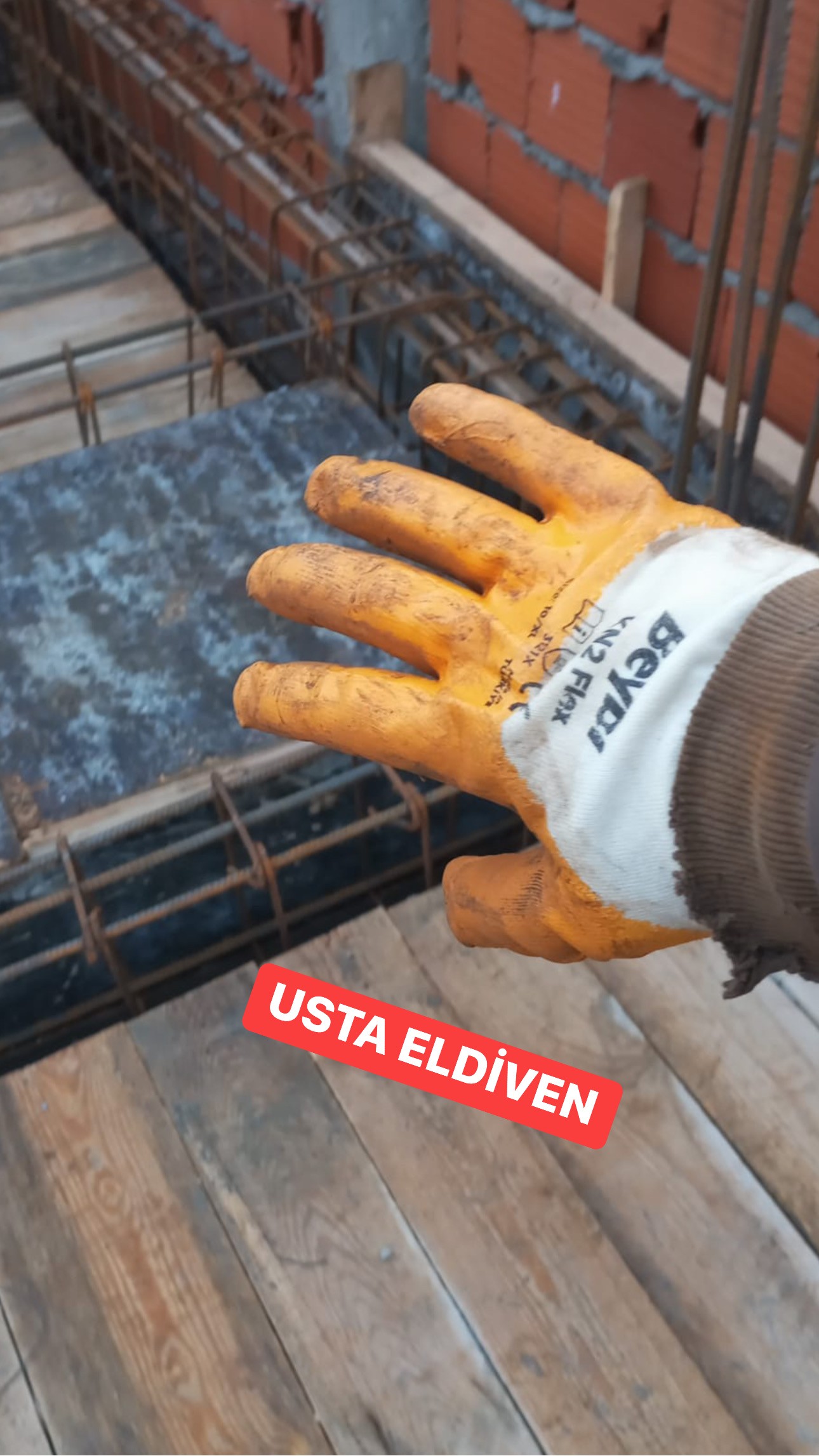 İş eldiveni kullanımı gerekli midir?