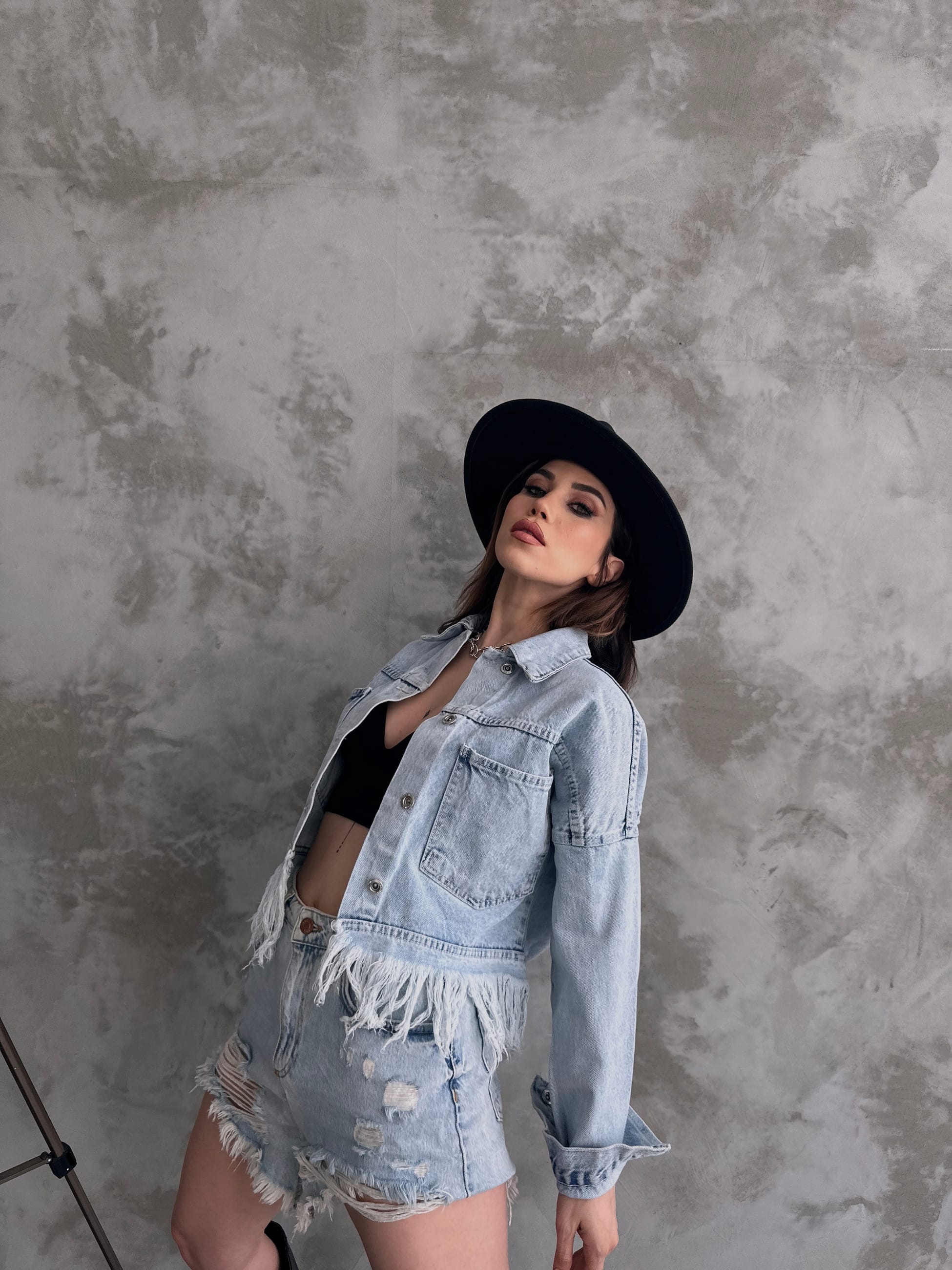 Saçak Detaylı Denim Ceket - Görsel 5