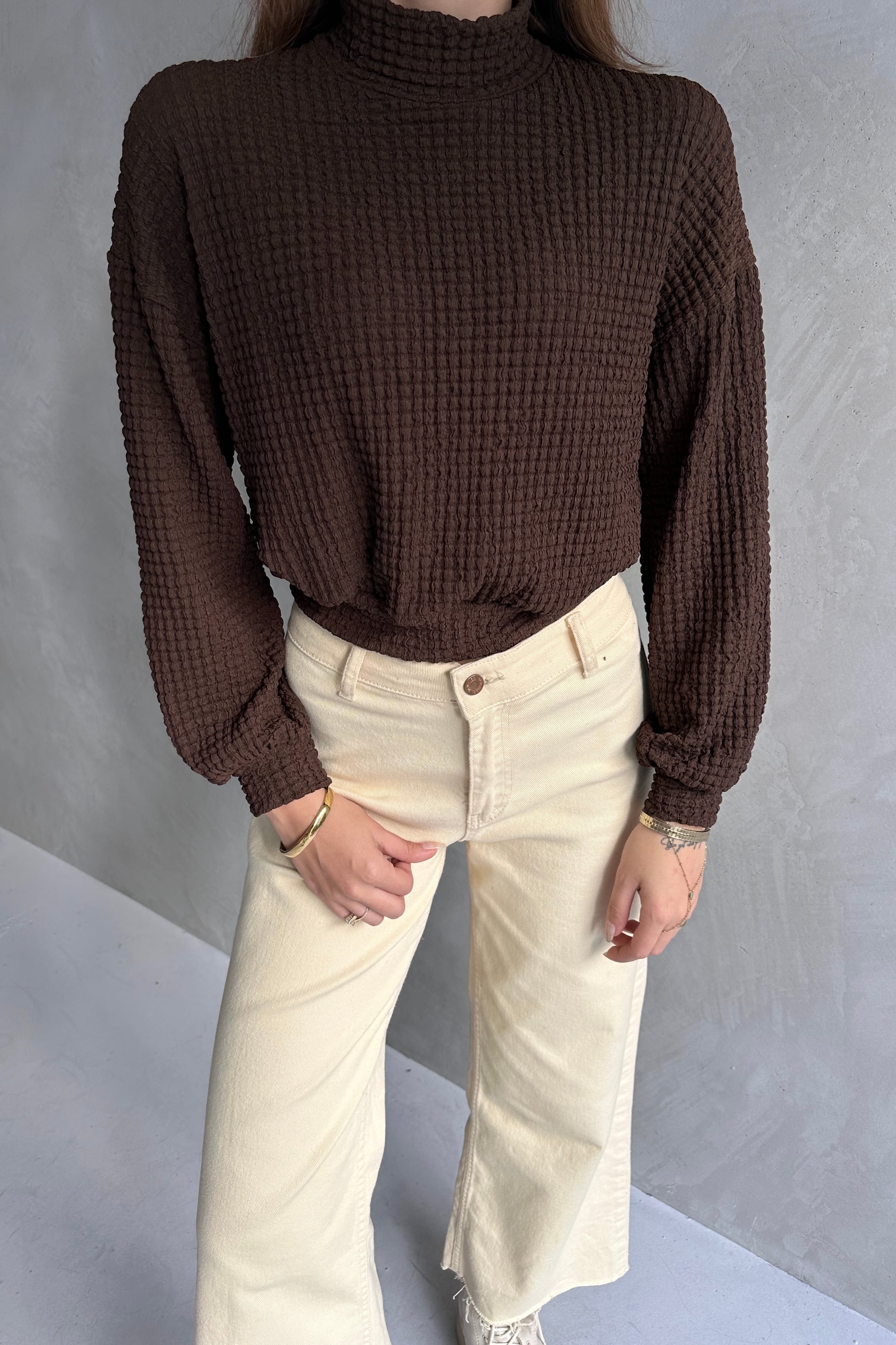 Balıkçı Yaka Dokulu Crop Bluz - Görsel 4