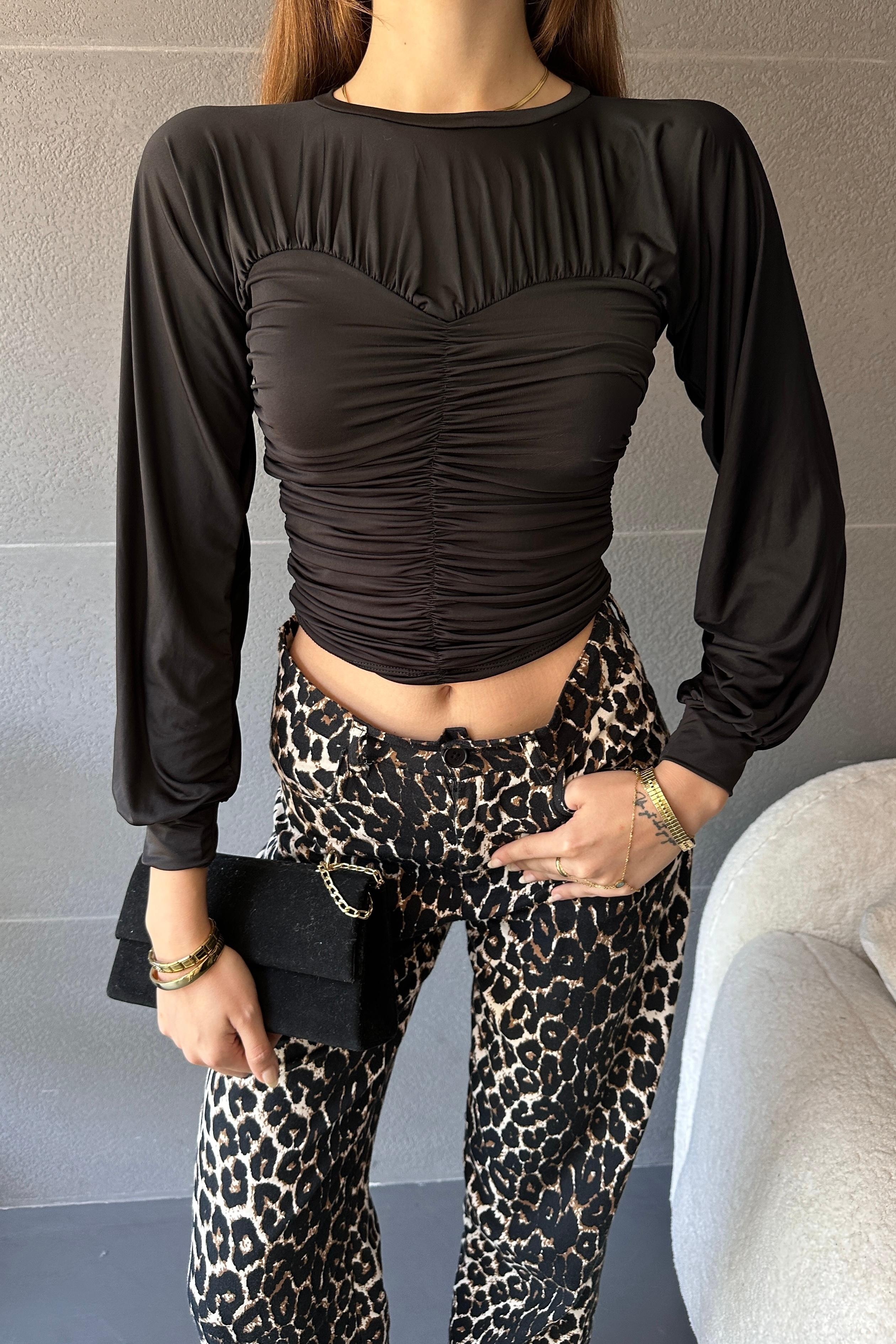 Bisiklet Yaka Drape Detaylı Bluz
