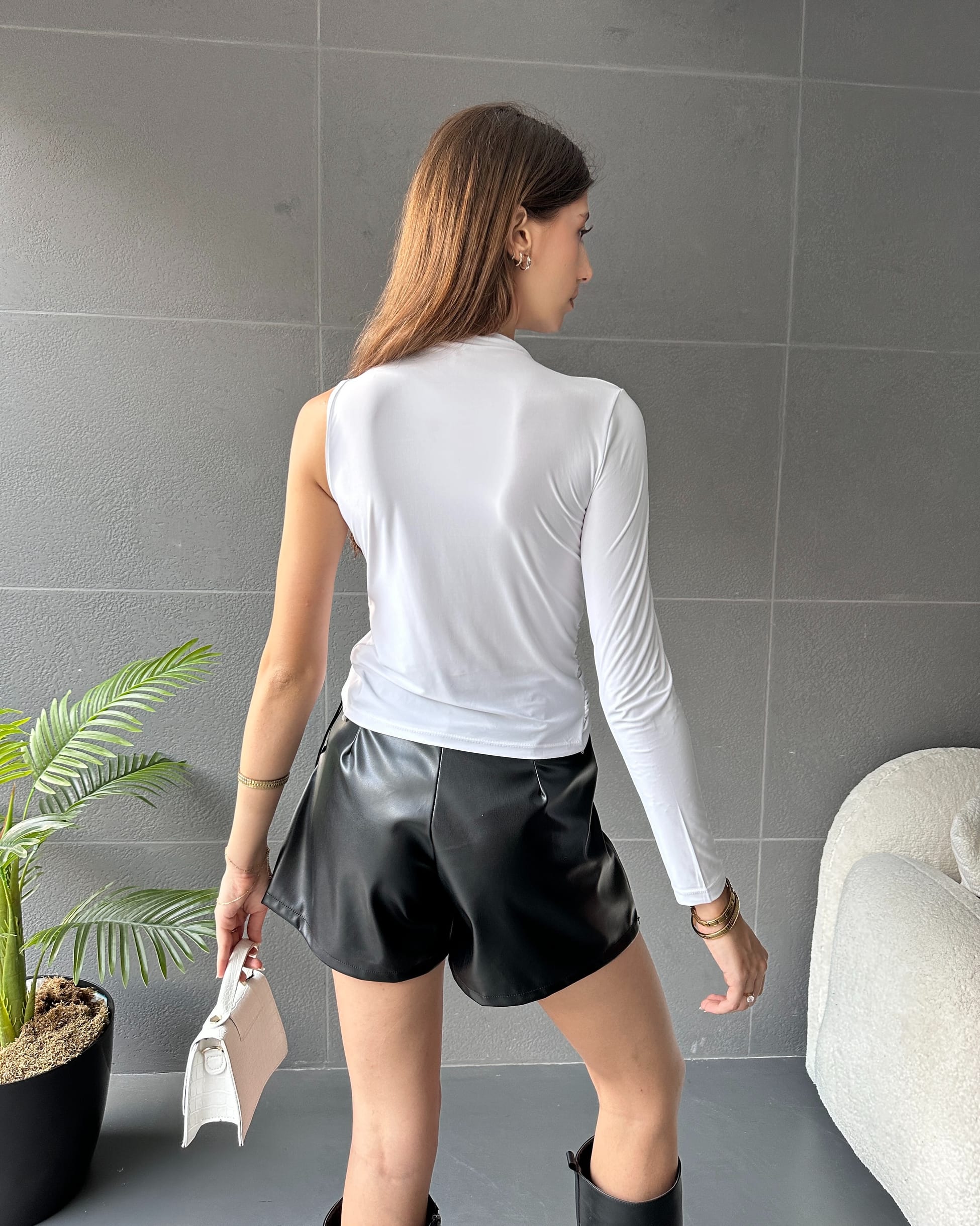 Tek Omuz Drape Detaylı Bluz - Görsel 5