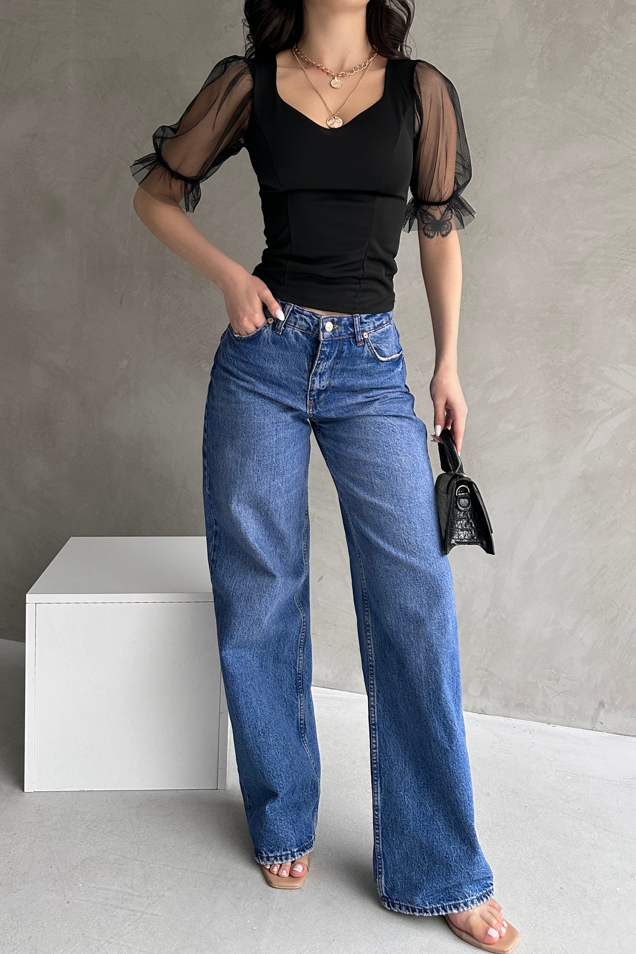 Prenses Kol Tül Detaylı Crep Bluz