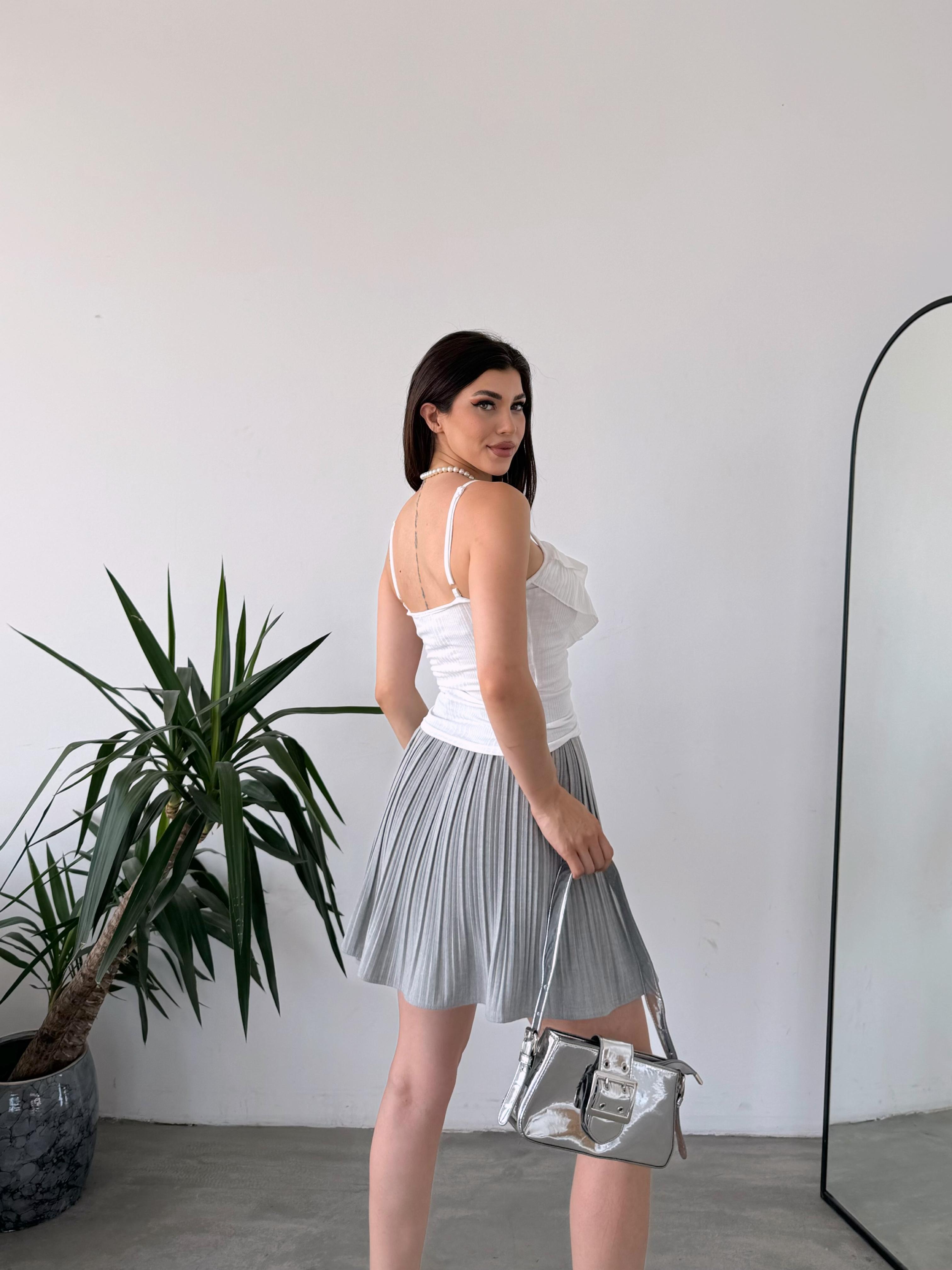 İp Askılı Volan Detaylı Bluz