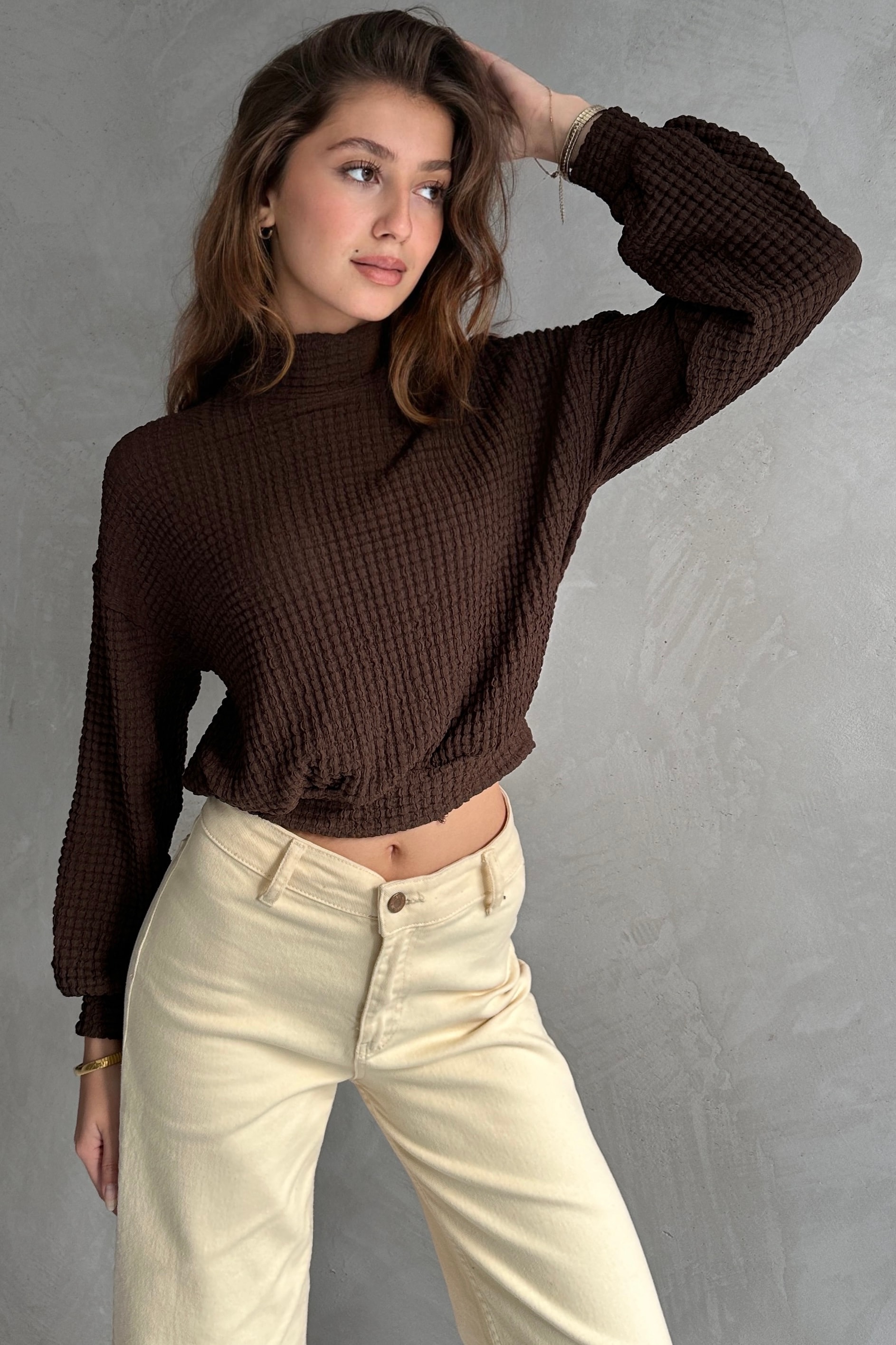 Balıkçı Yaka Dokulu Crop Bluz - Görsel 3