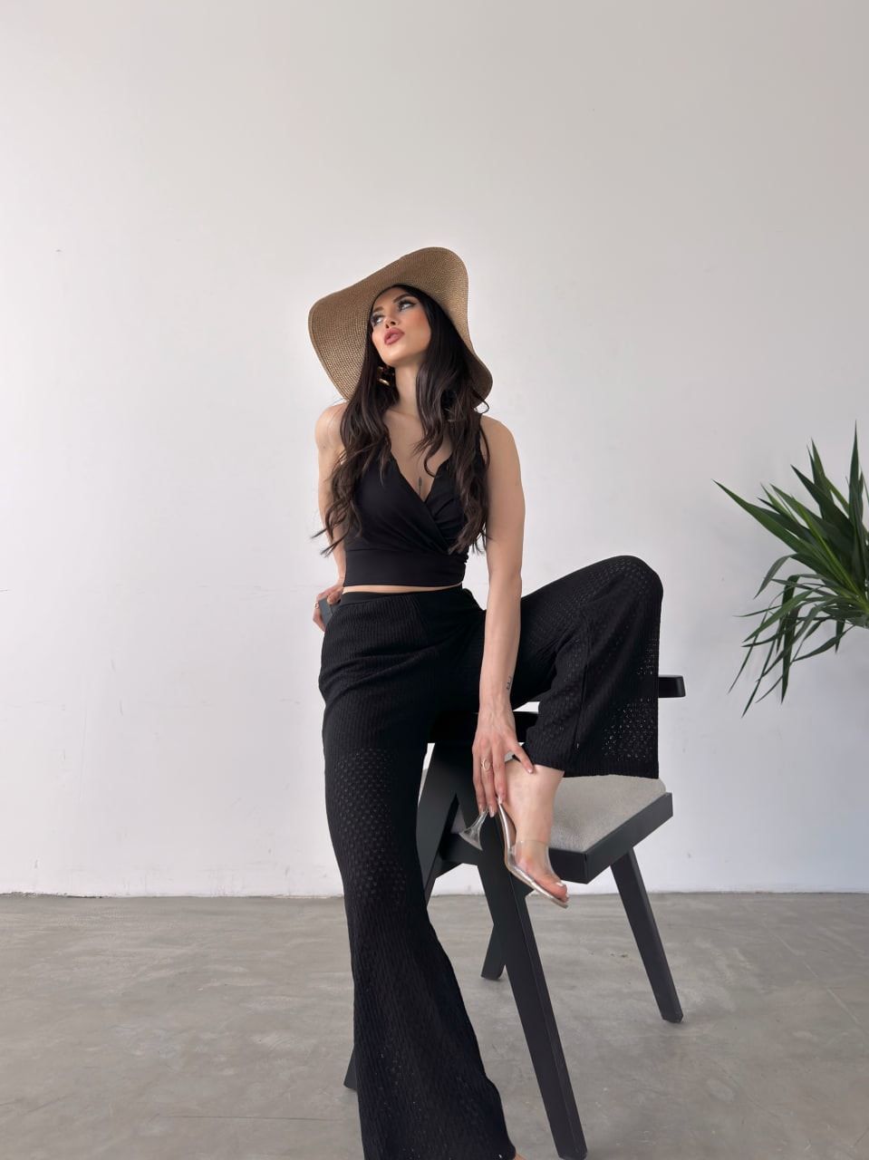 Kruvaze Yaka Crop Bluz Ve Detaylı Pantolon Triko İkili Takım - Görsel 3