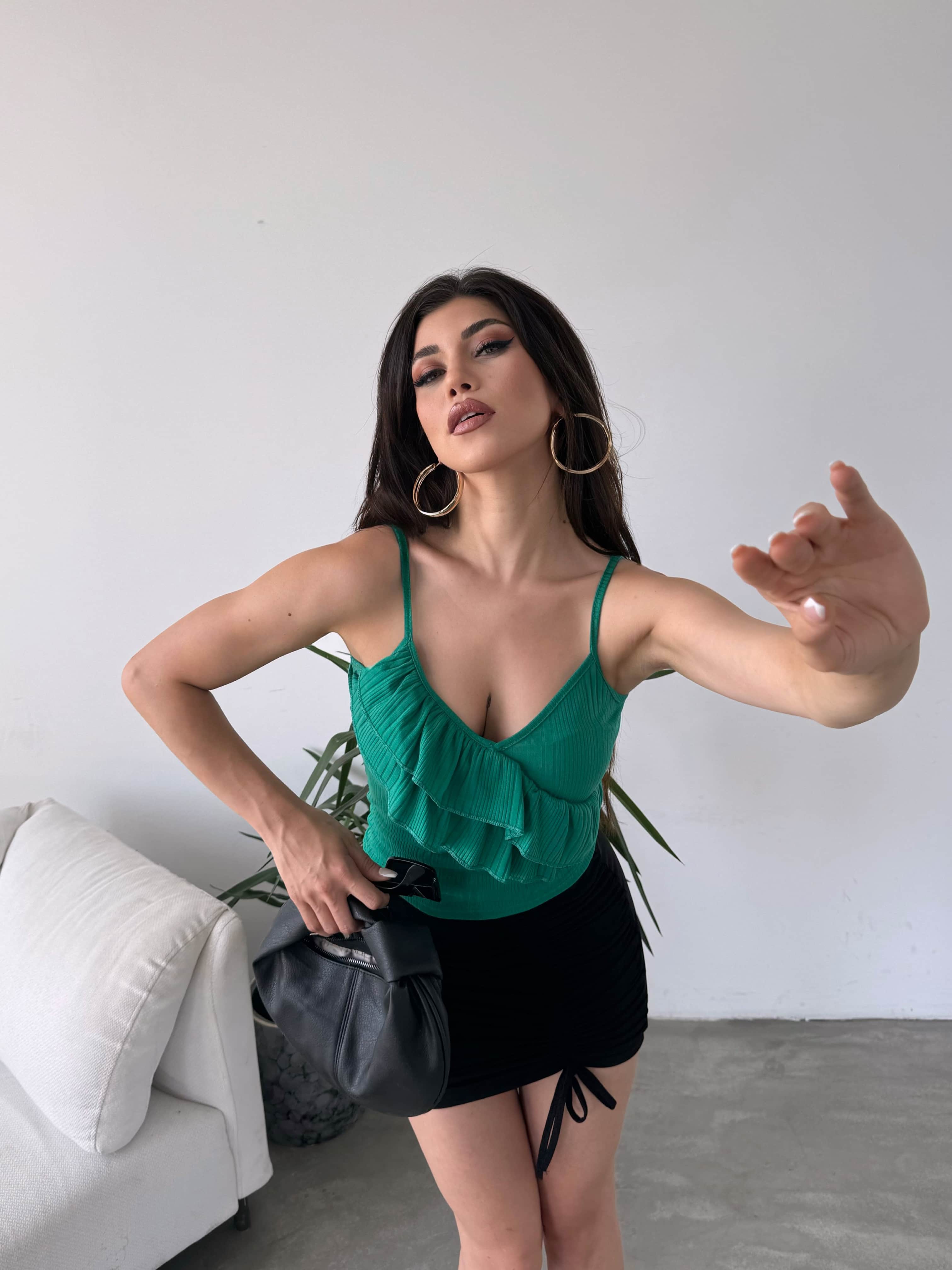 İp Askılı Volan Detaylı Bluz