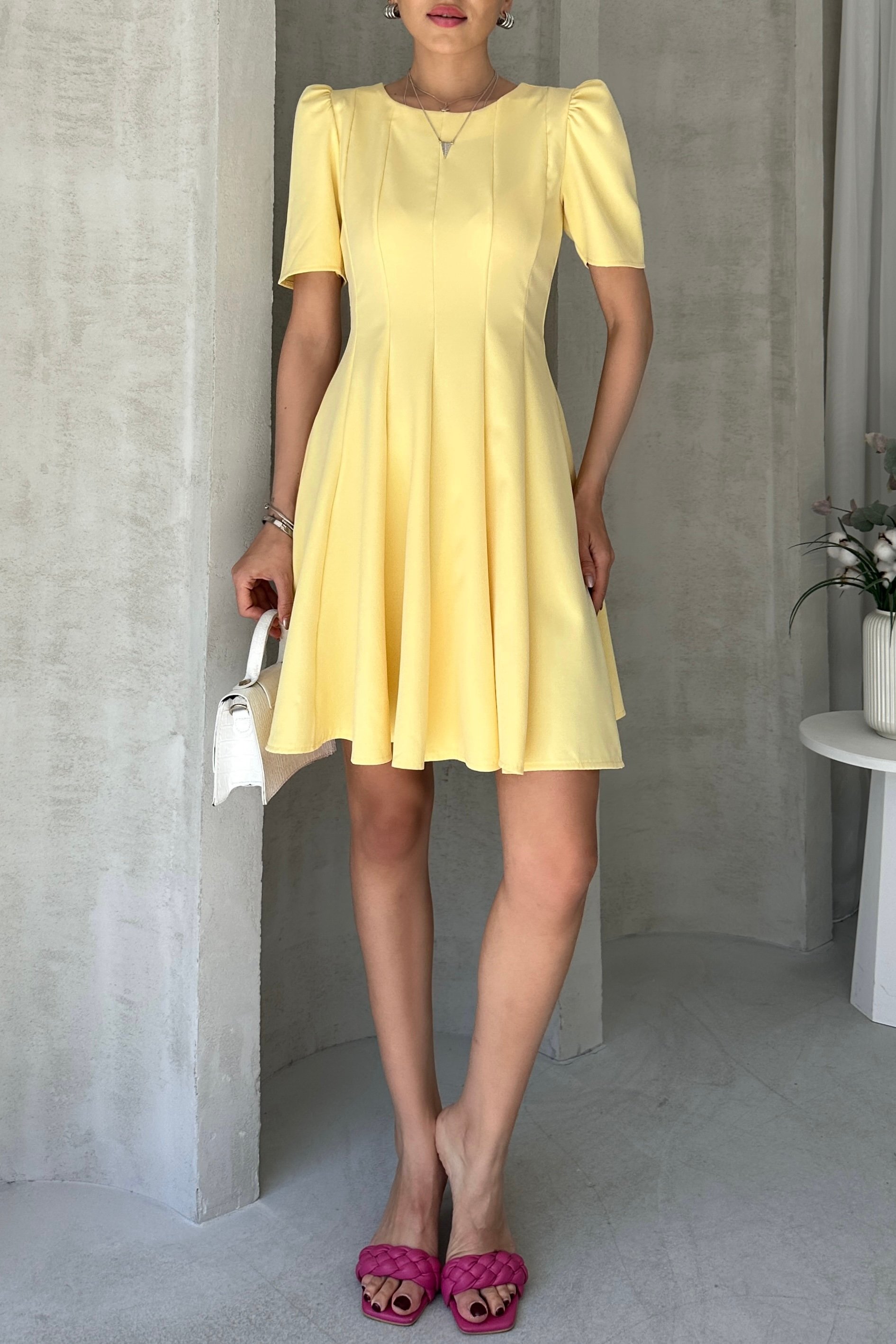 Prenses Kol Eteği Volanlı Mini Elbise - SARI