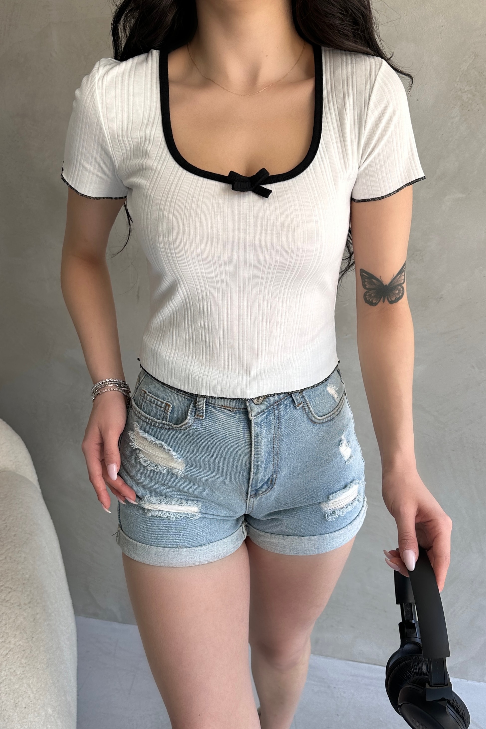 Havuz Yaka Biye Detaylı Crop Bluz - Görsel 4