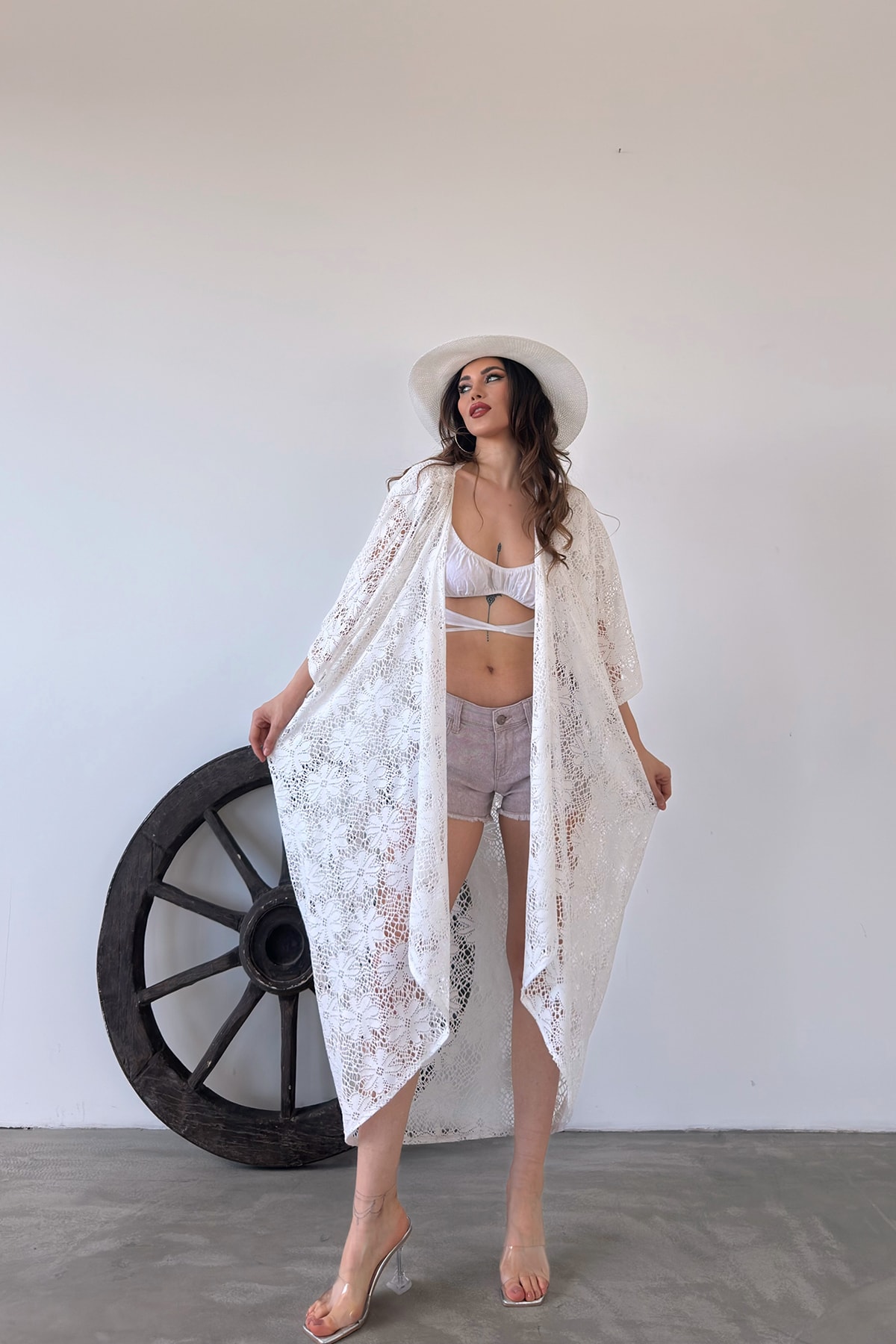 Çicek Desenli Uzun Güpür Kimono - Görsel 4